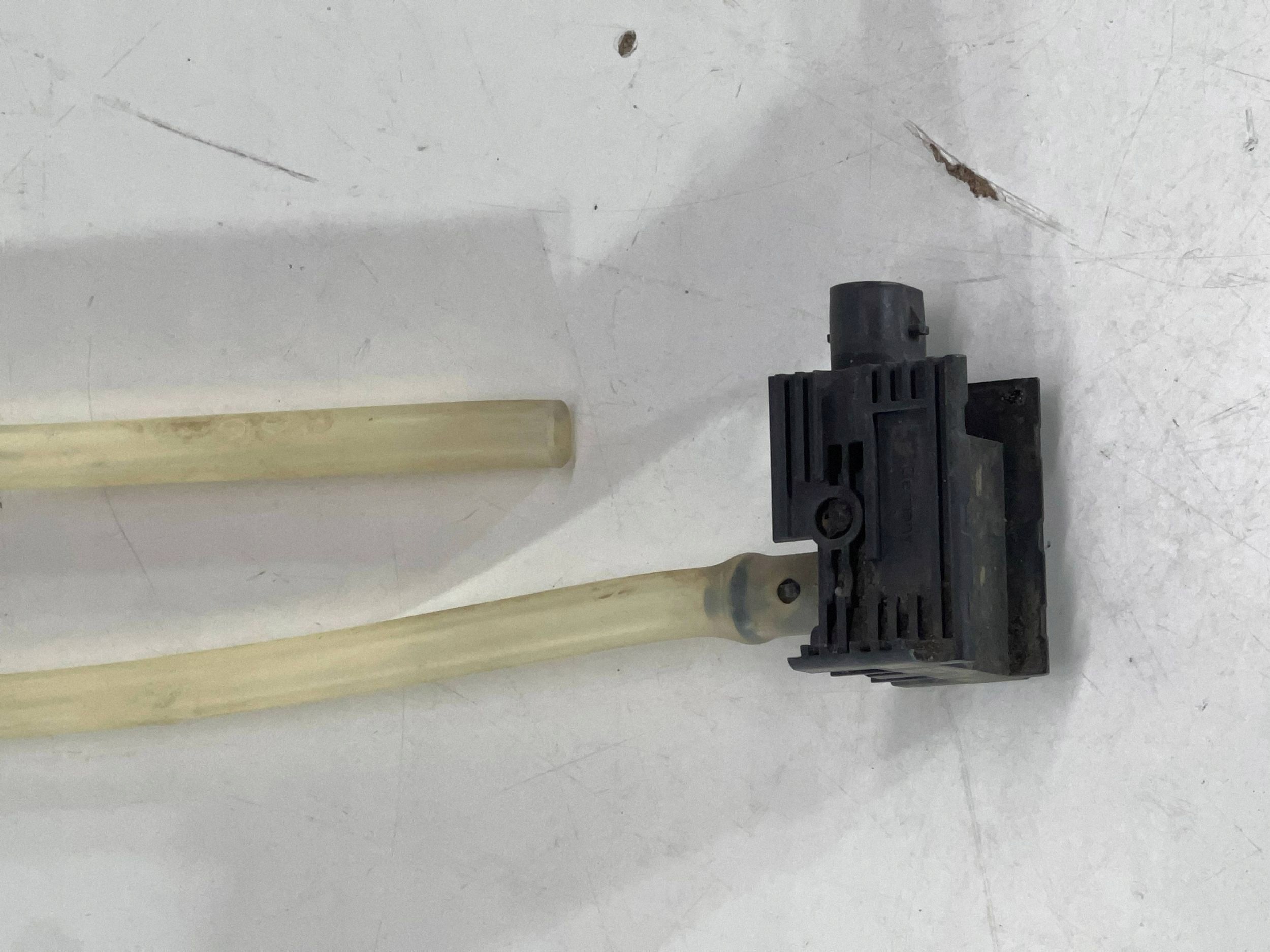 Sensor Proteção Pedestres VW Tiguan II 5NA959109 image 3