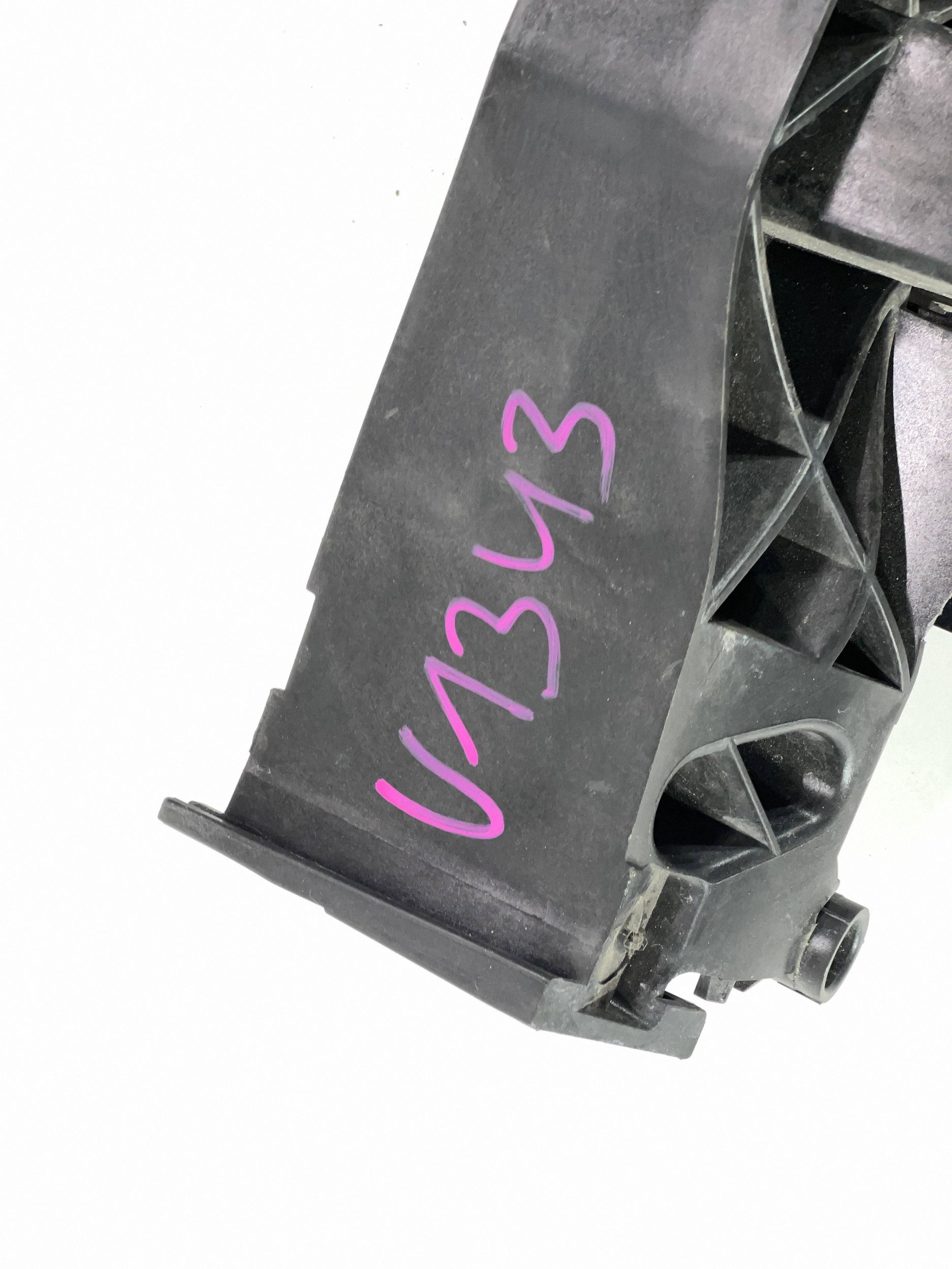Verstärkung oben Vorne links Mercedes-Benz GLB X247 A2476224300 image 5