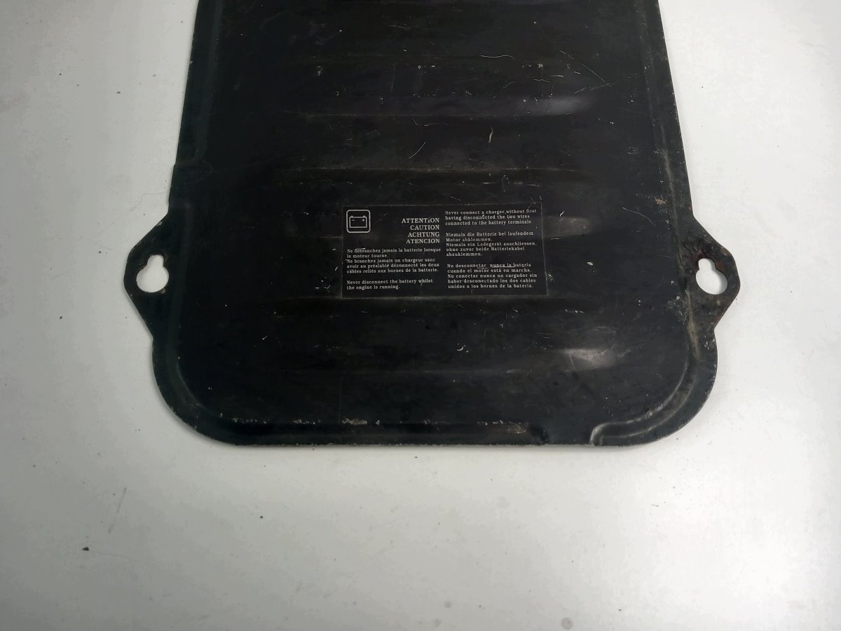 Renault Trafic II Battery Cover Used OEM image 6