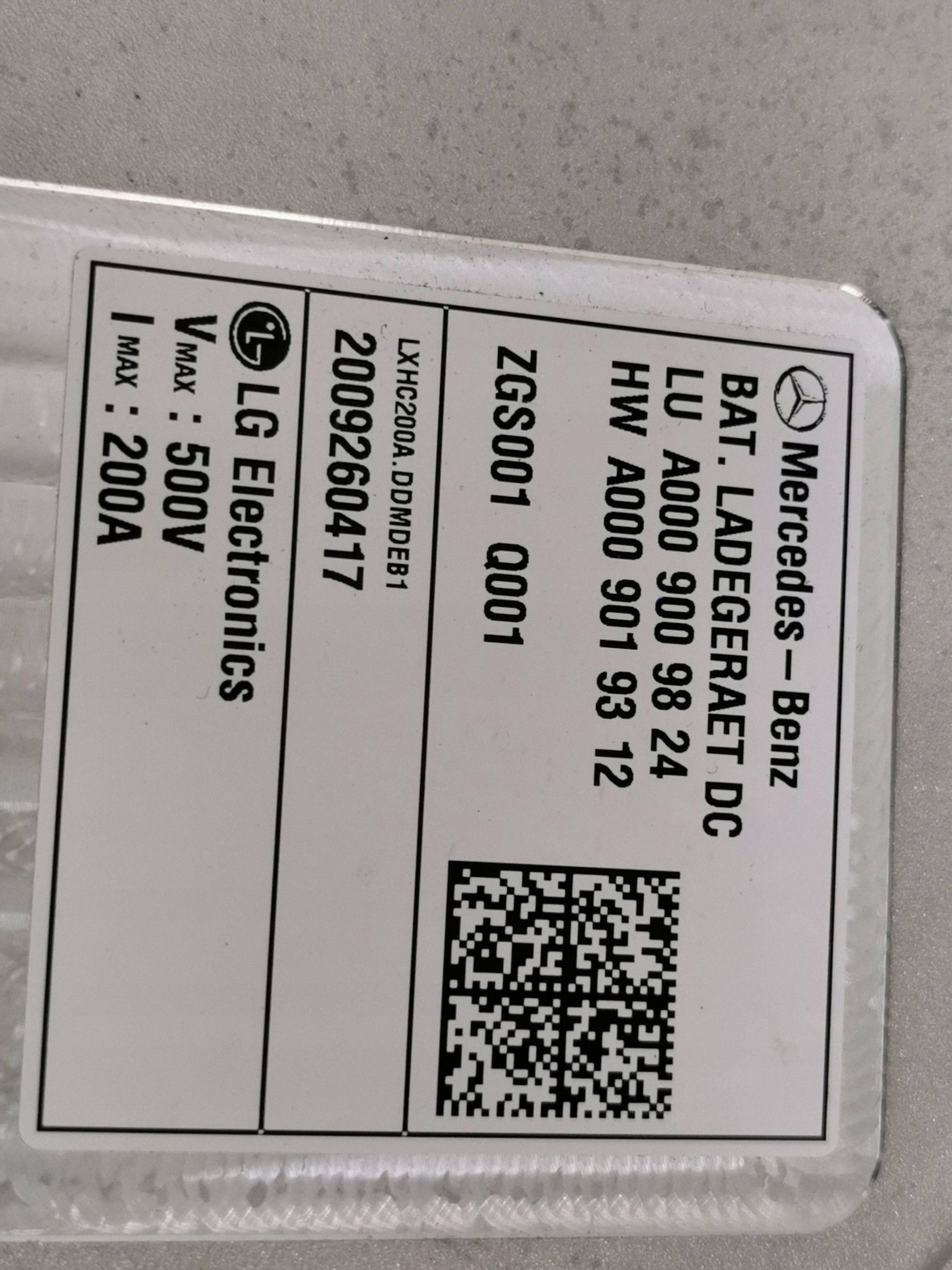 Inversor Mercedes-Benz EQC A0009009824 Usado image 7