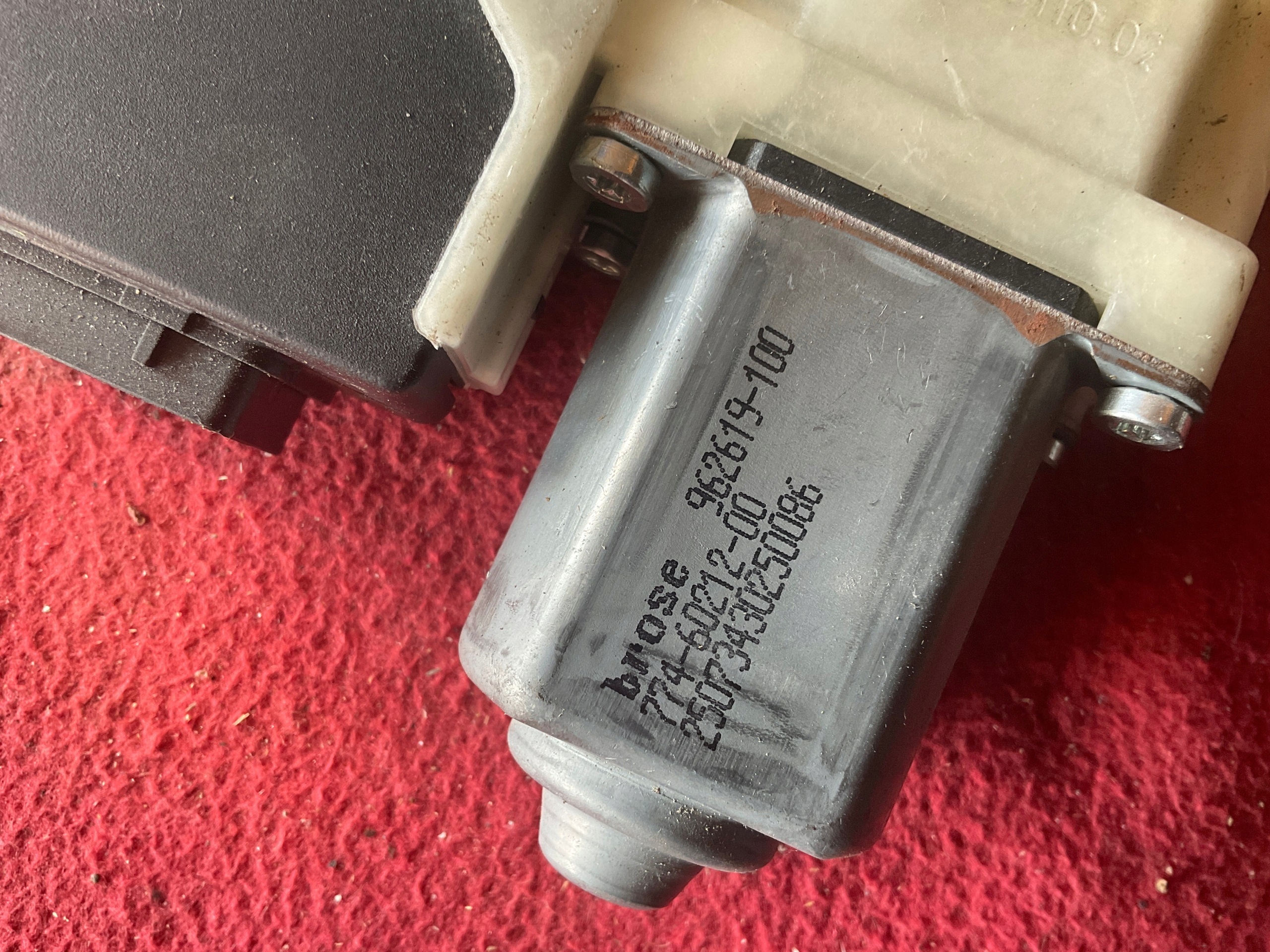 Raammotor achter links VW Passat B7 3AA959795 image 5