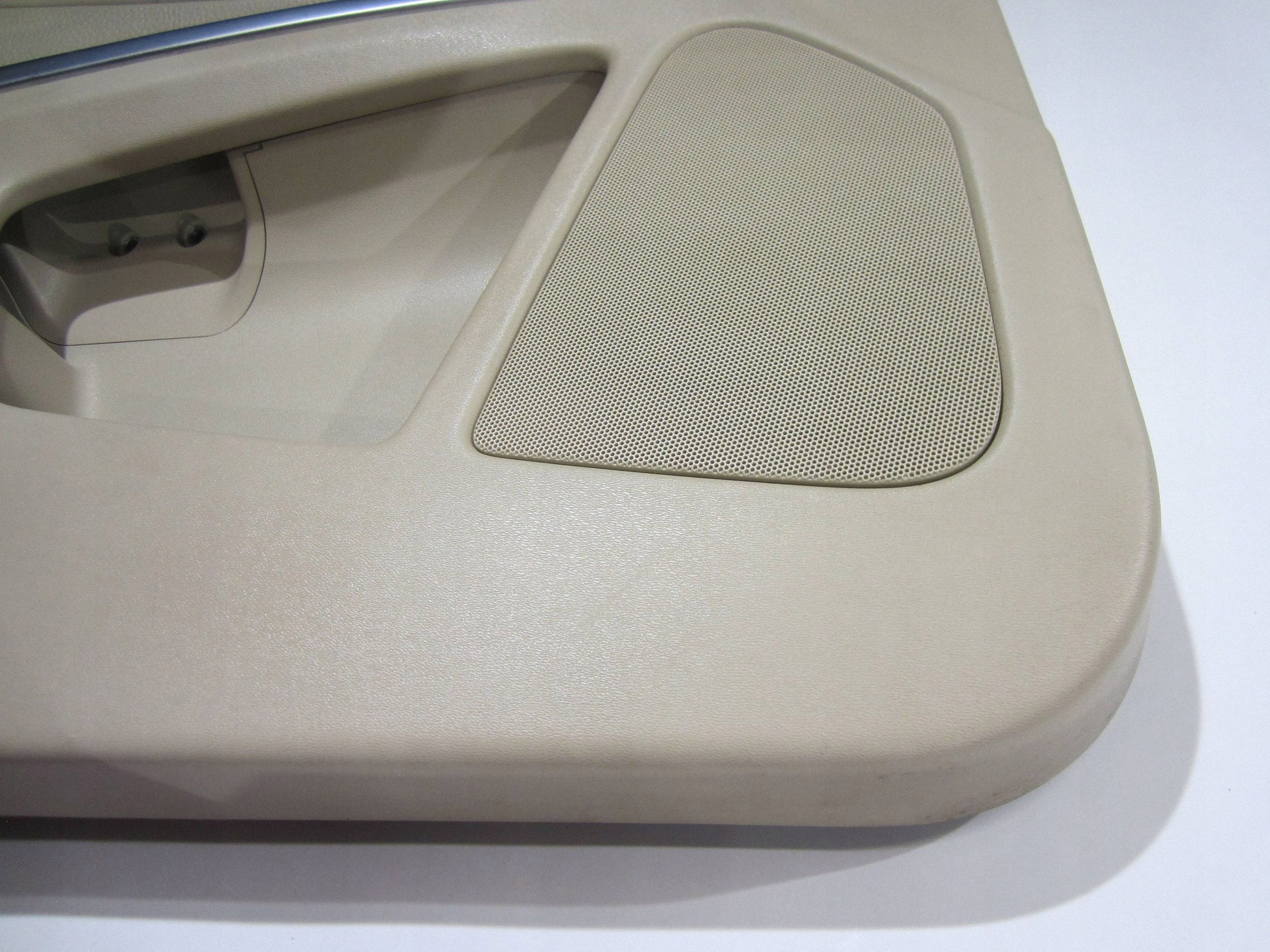 Dörrpanel fram vänster Volvo XC60 I Beige COE5634 image 4