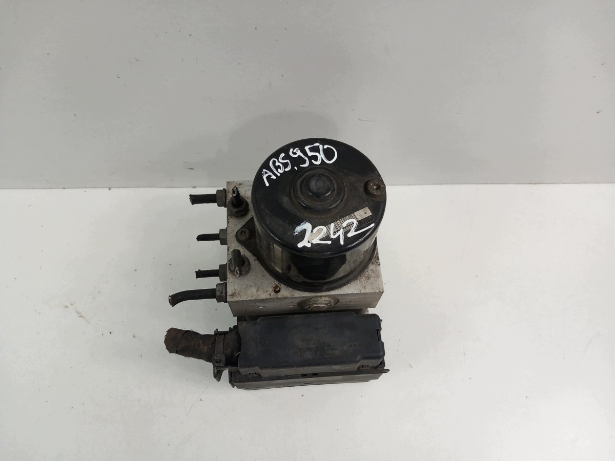 Audi A3 8P 2.0 TDI ABS-pumppu 1K0614517AE