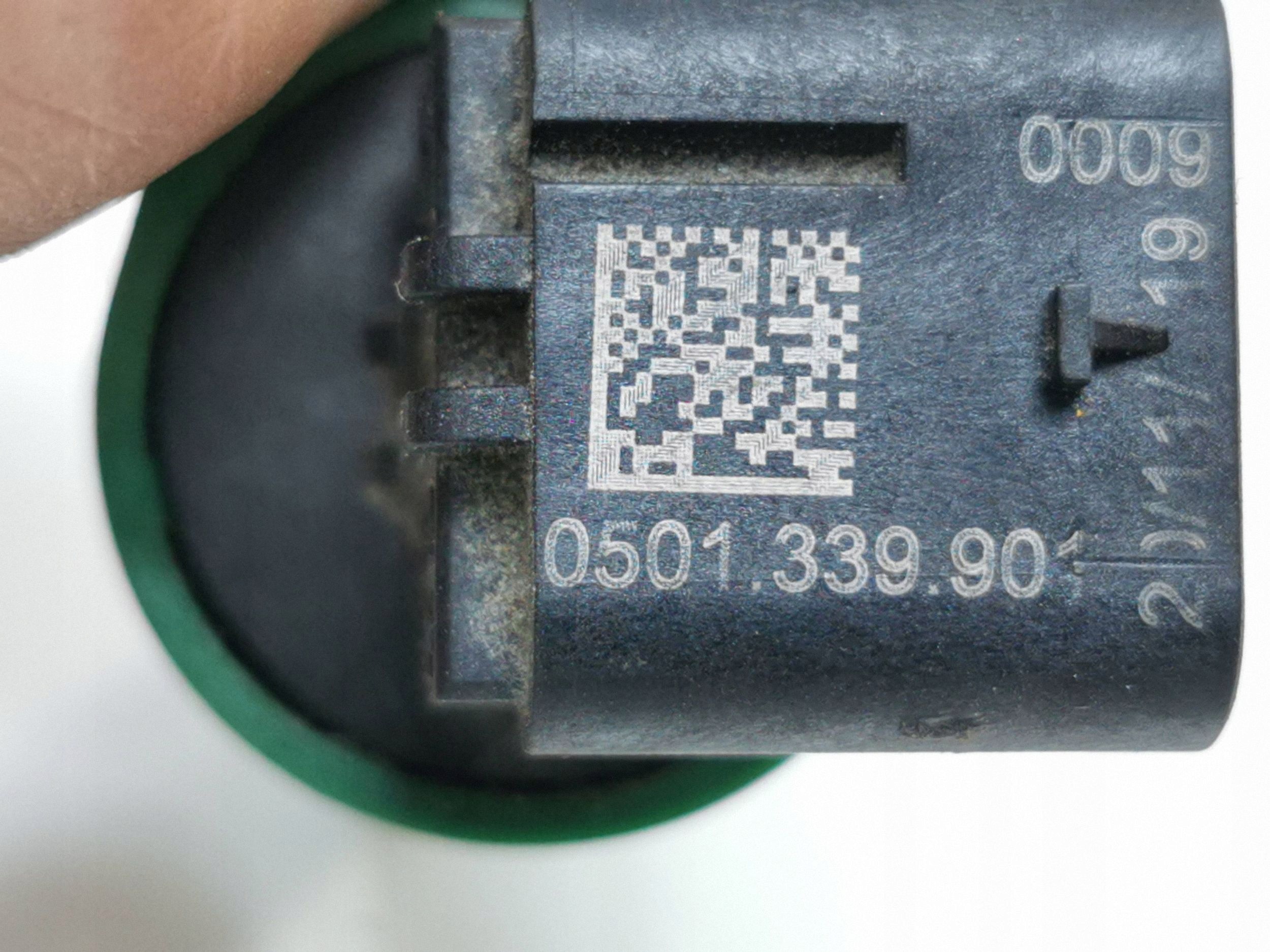 Mercedes-Benz EQC Sensor 0501339901 image 4