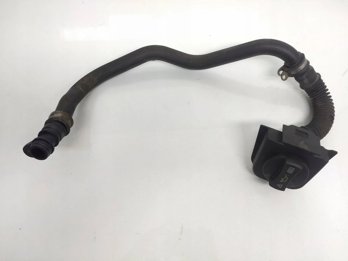 Tuyau d'admission d'huile Mercedes-Benz Vito A6460160429
