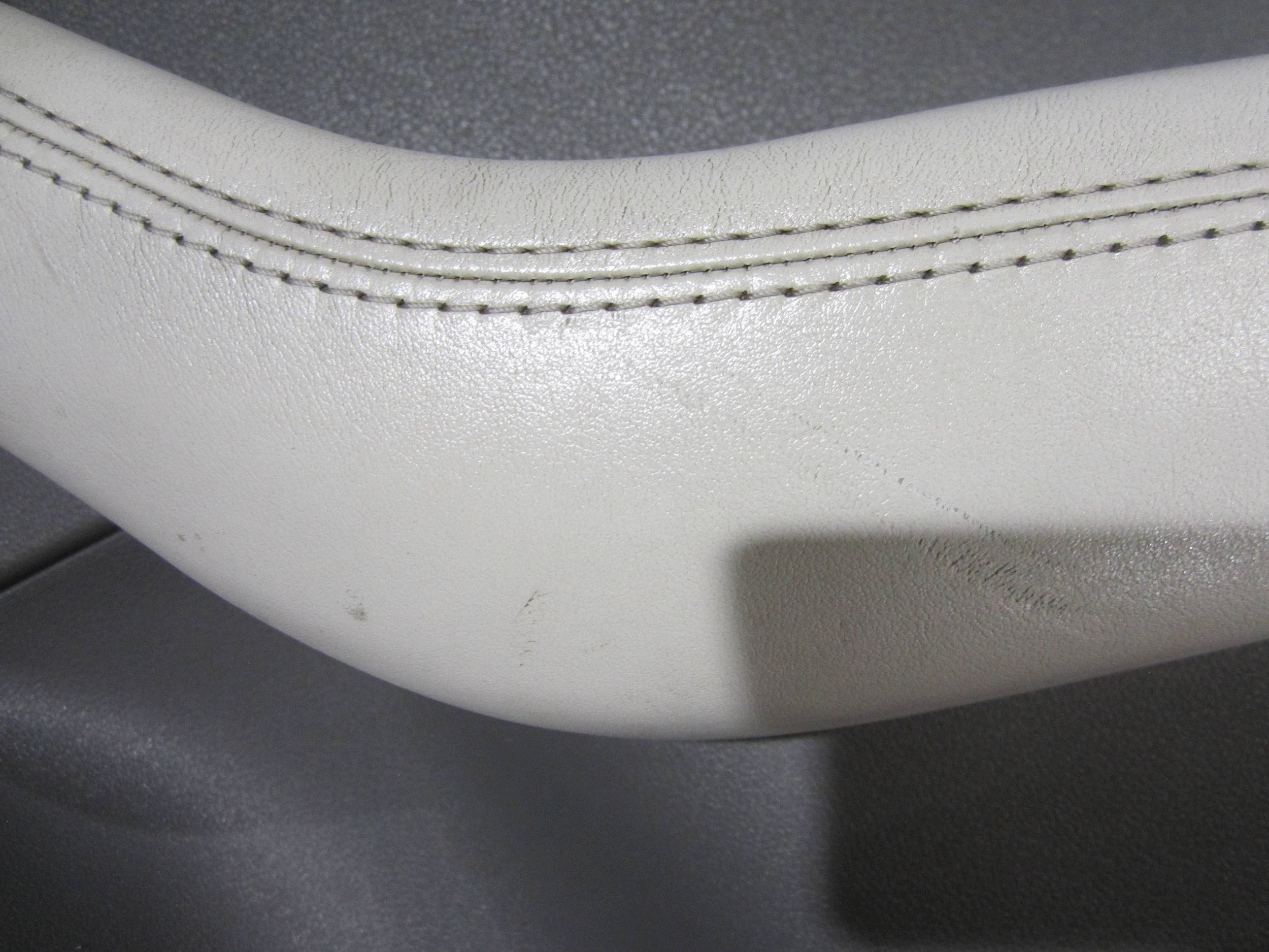 Audi Q5 dörrpanel bak höger grå läder image 9