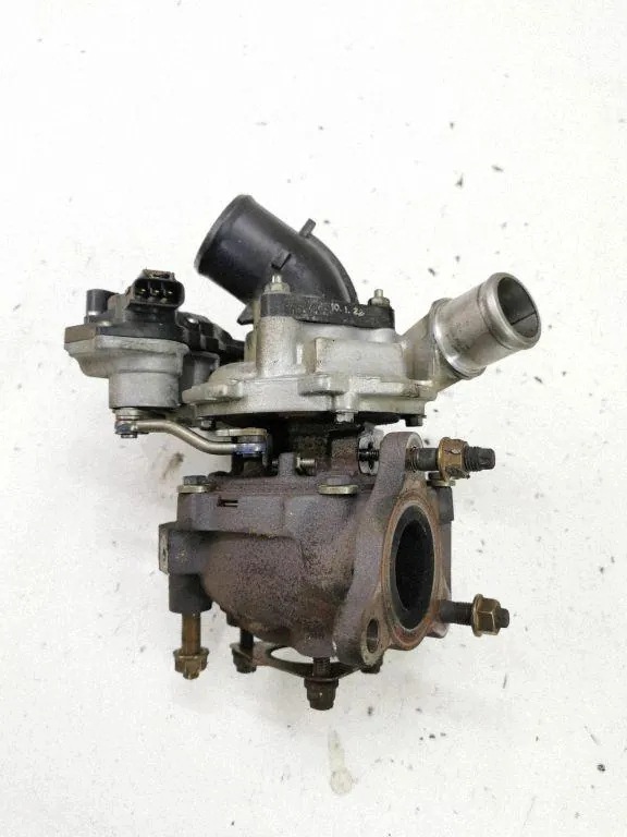 Turbo Toyota Yaris (P13) GTB12V2 1.4 D-4D 66kW 2010 image 4