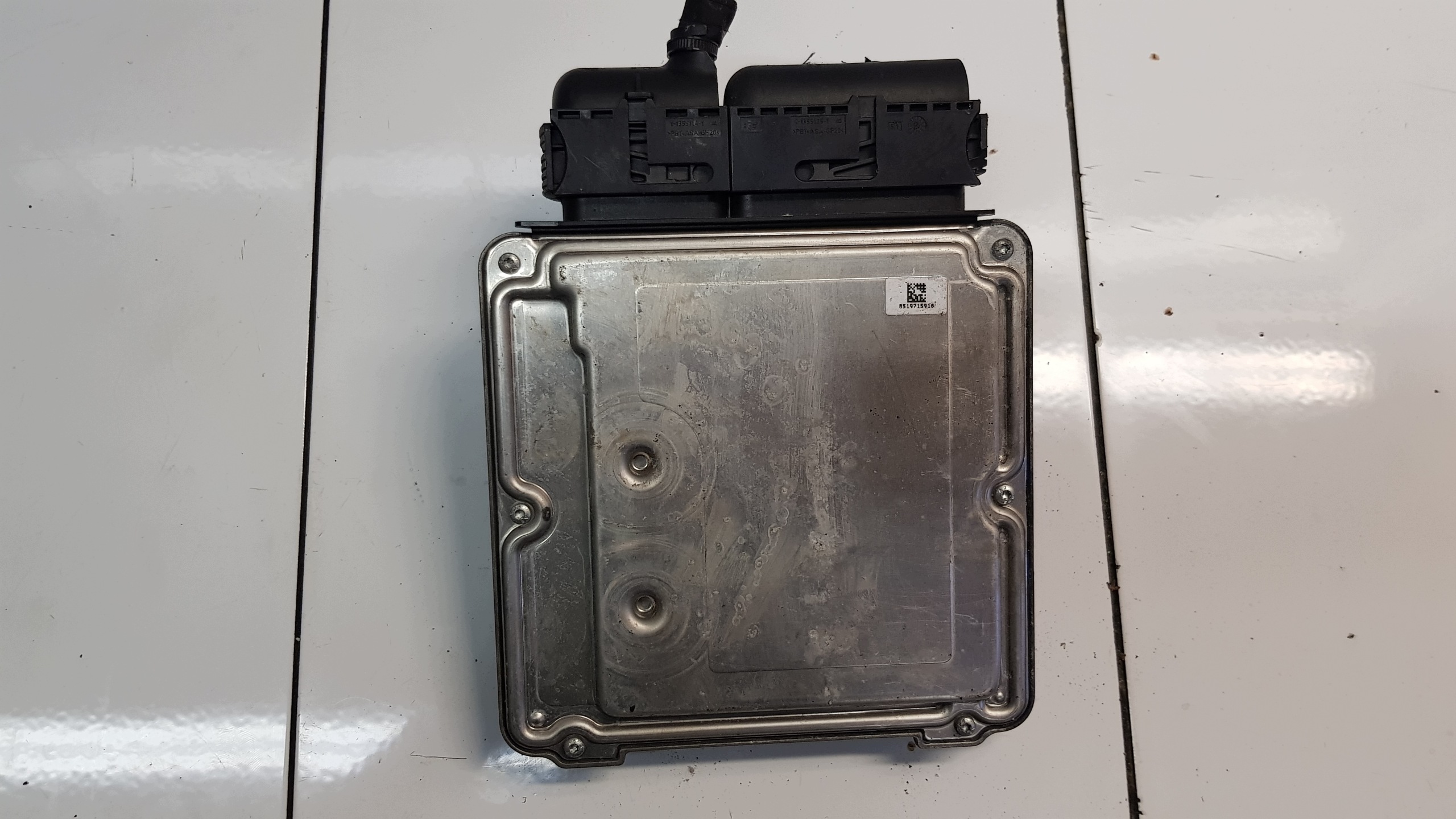 VW Golf VII Octavia 1.6TDI Engine ECU 04L907309B