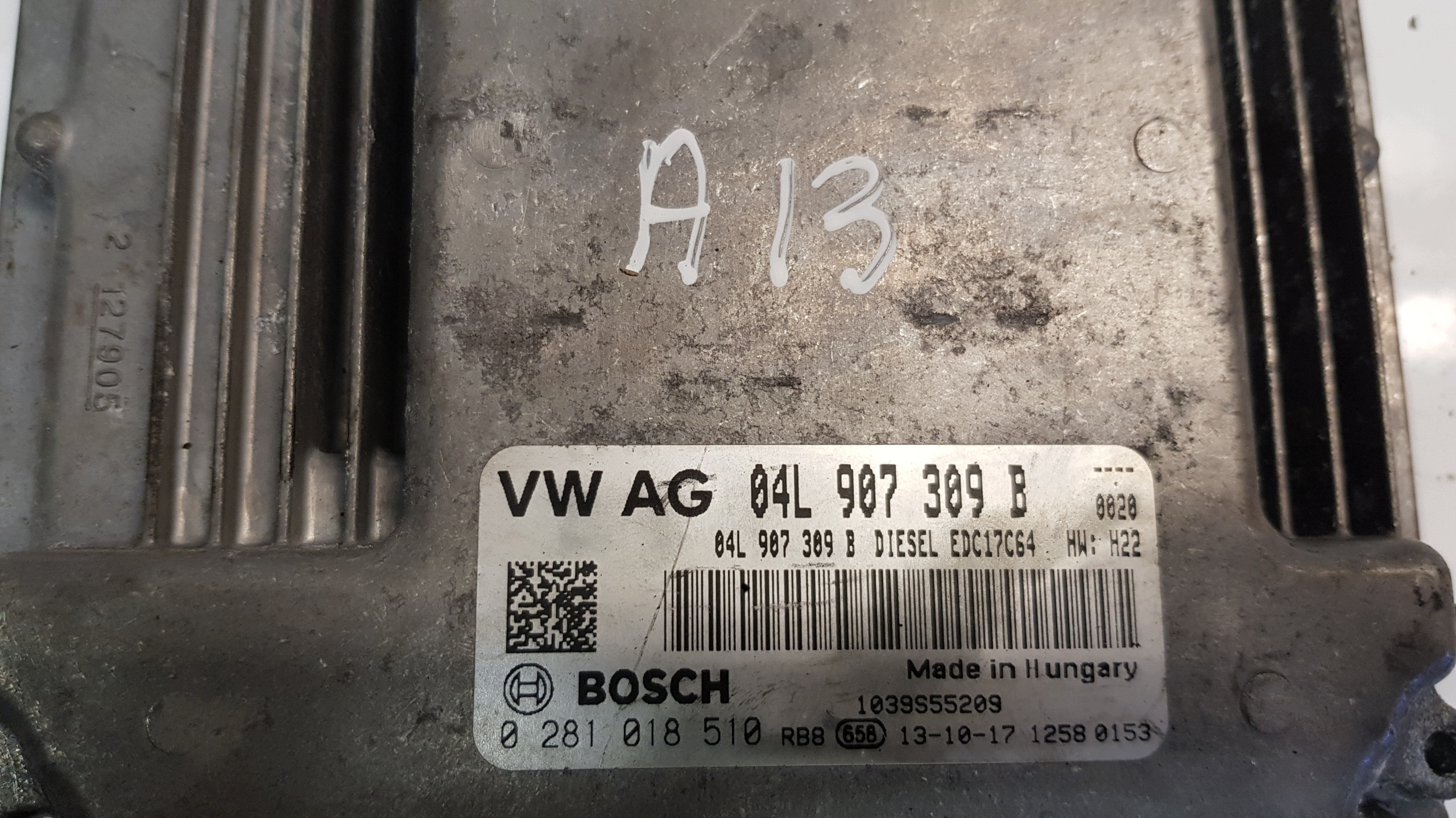 VW Golf VII Octavia 1.6TDI Motorcomputer 04L907309B image 3