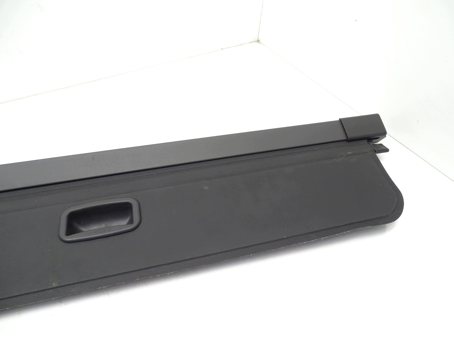 Rideau de coffre Ford Kuga d'occasion image 3