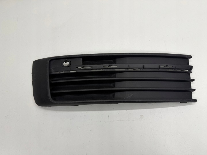VW T6 etupuskurin säleikkö vasen 7E5853683