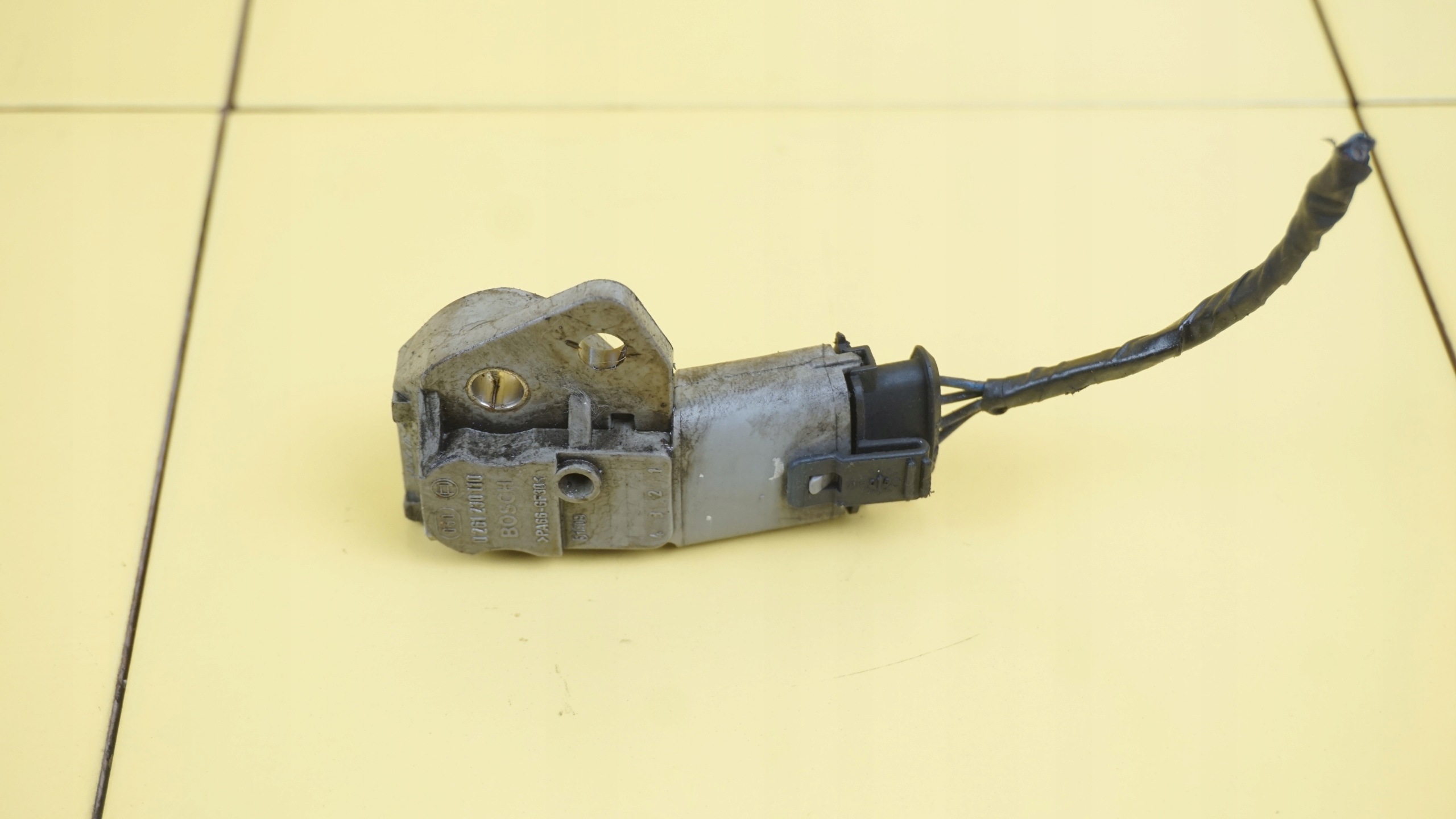 Land Rover Freelander II 3.2 B 6324S Kraftstoffdrucksensor