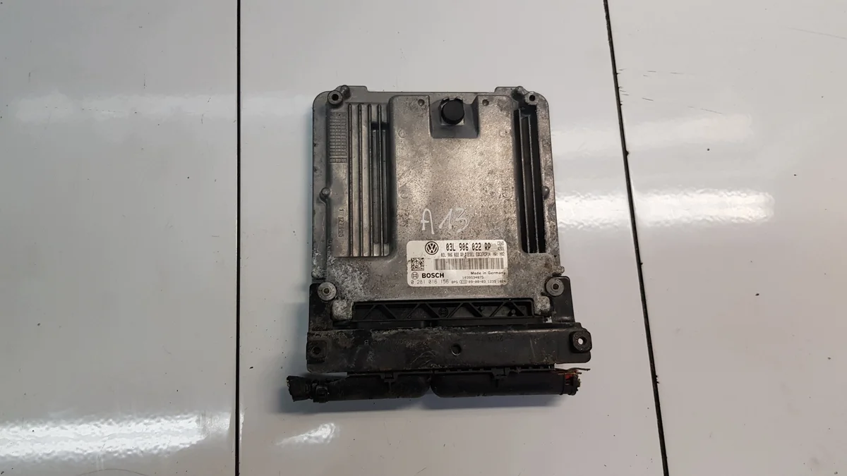 VW Tiguan 2.0 TDI calculateur moteur 03L906022RP
