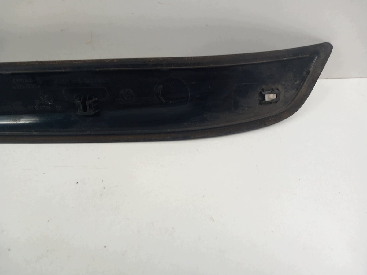BMW X1 E84 M-Package Threshold Trim Front Right OEM 7318566 image 6