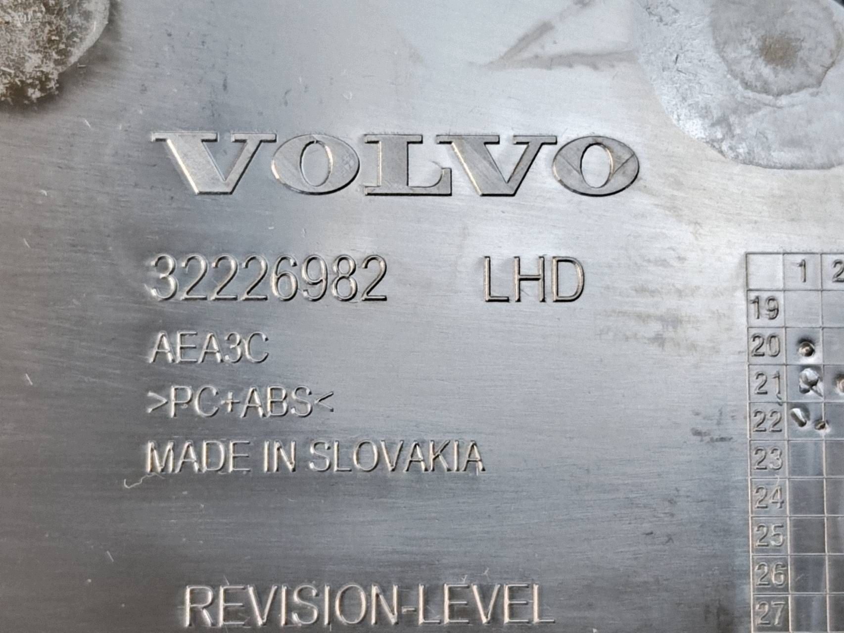 Suporte para Copos Volvo V90 32226982 Usado image 6