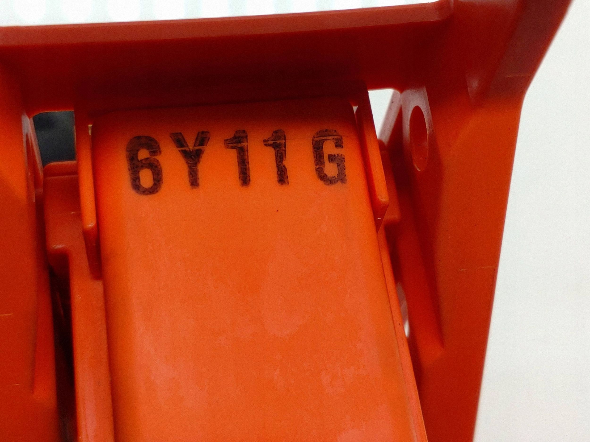 2017 Toyota Auris E180 Fuse 6y11g image 4