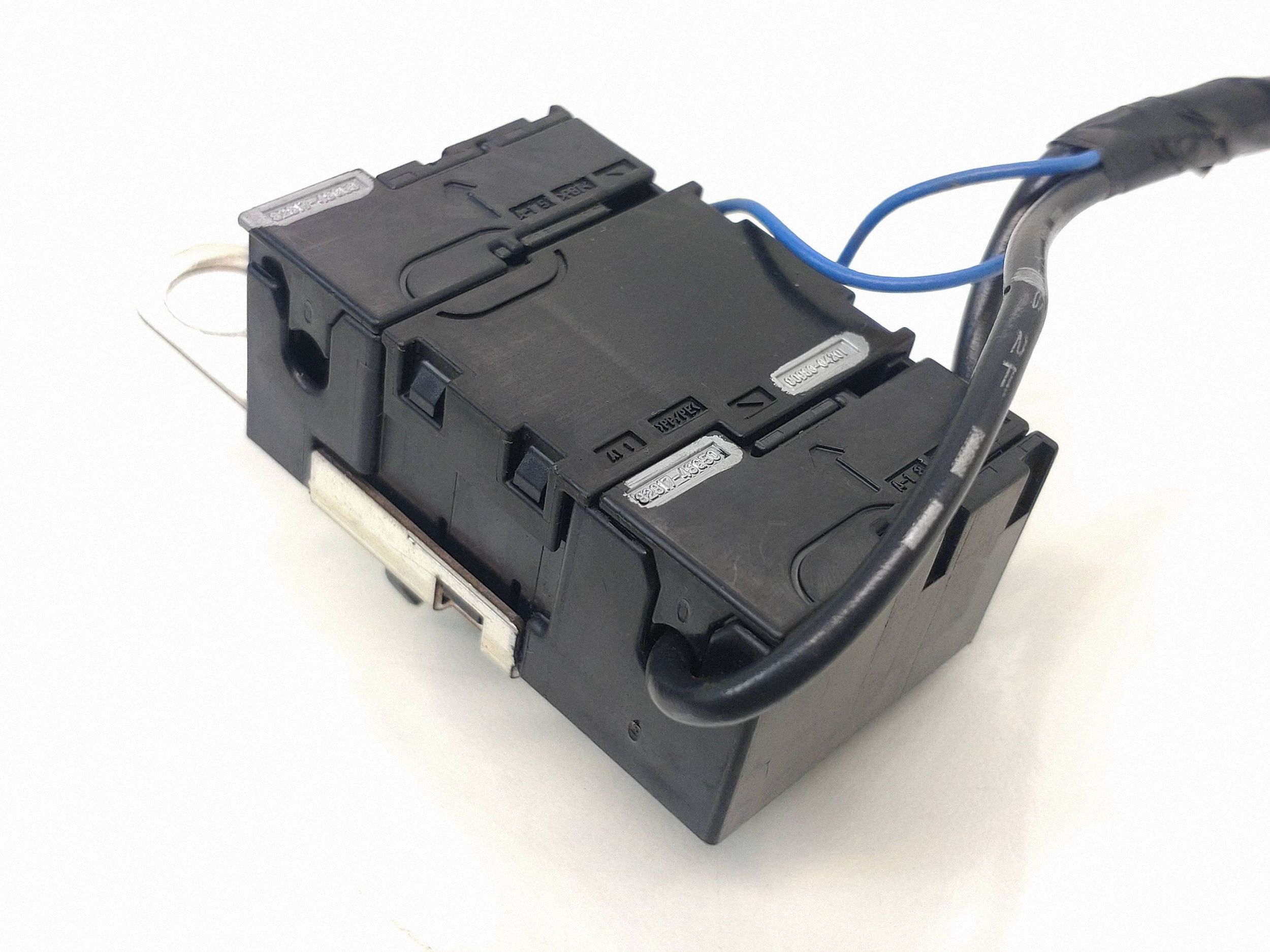 Sensor Toyota Auris E180 2017 8281748050 image 2