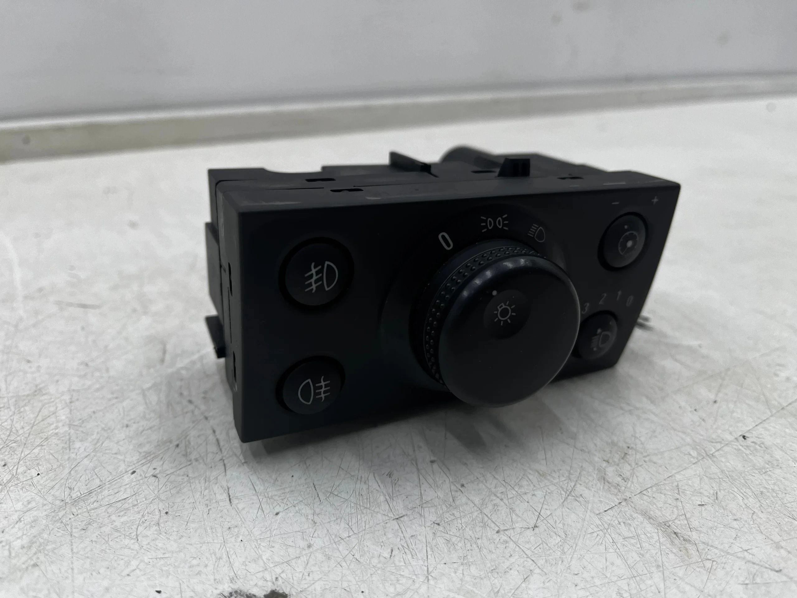 Light Switch Opel Meriva A 2003-2010 OEM 93394755