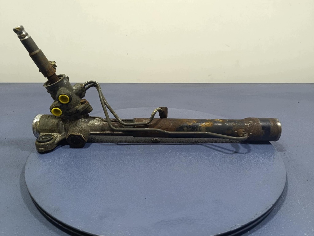 Toyota Scion xA 03-06 Lenkgetriebe 1.5 16V 108KM OEM A-1015443- image 2