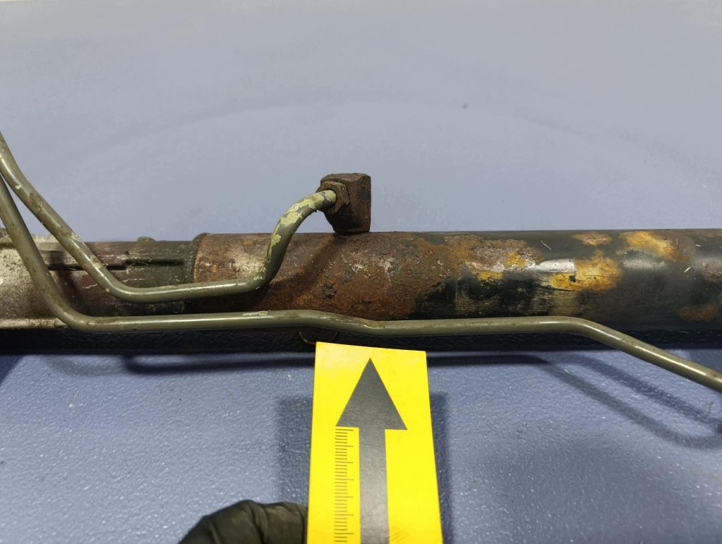 Toyota Scion xA 03-06 Lenkgetriebe 1.5 16V 108KM OEM A-1015443- image 7