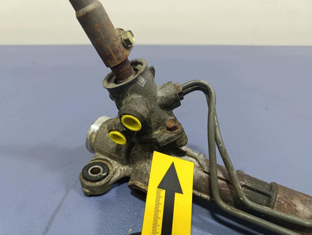 Toyota Scion xA 03-06 Lenkgetriebe 1.5 16V 108KM OEM A-1015443- image 9