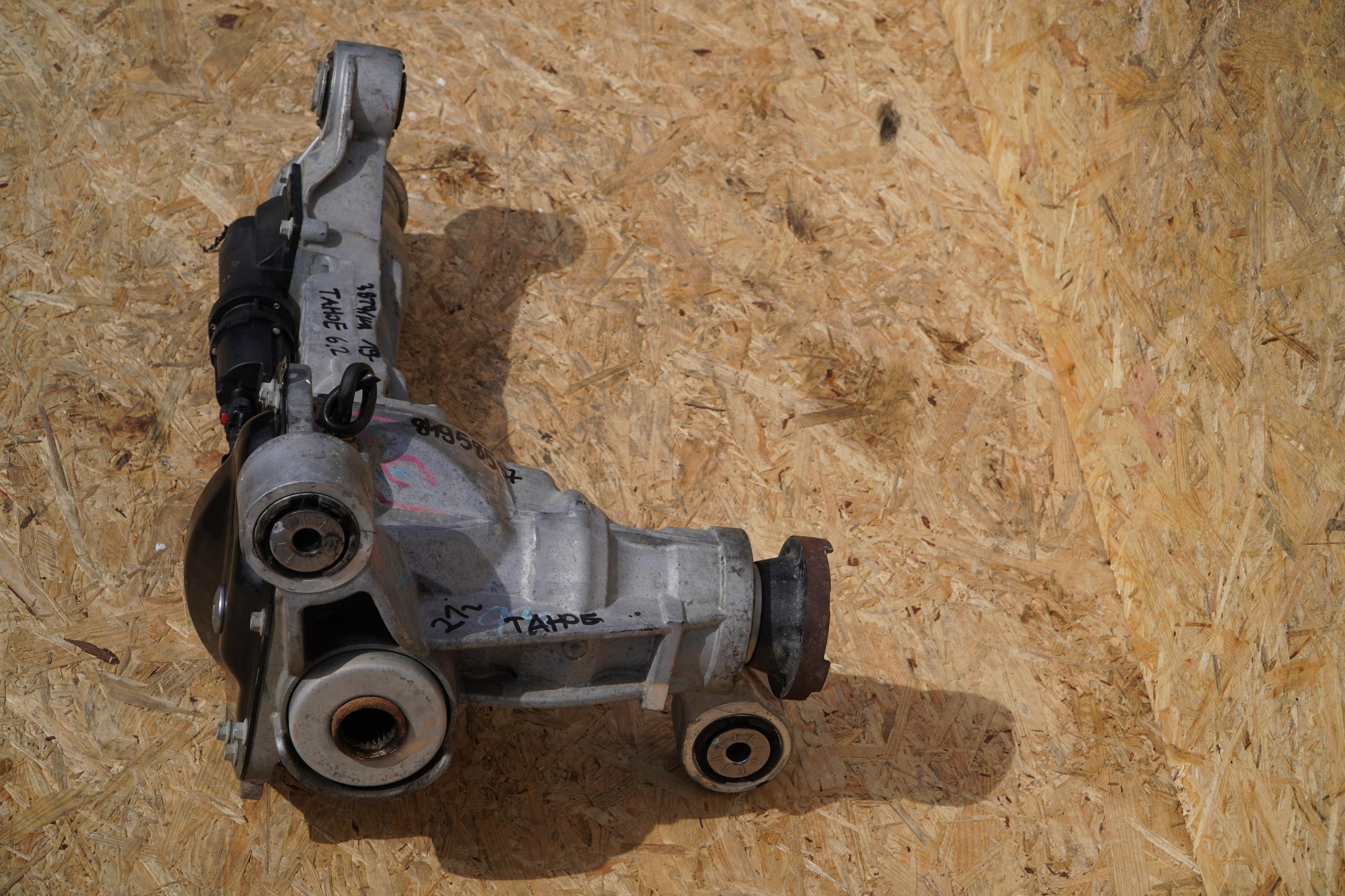 Front Axle Chevrolet Tahoe V Used OEM 84958557