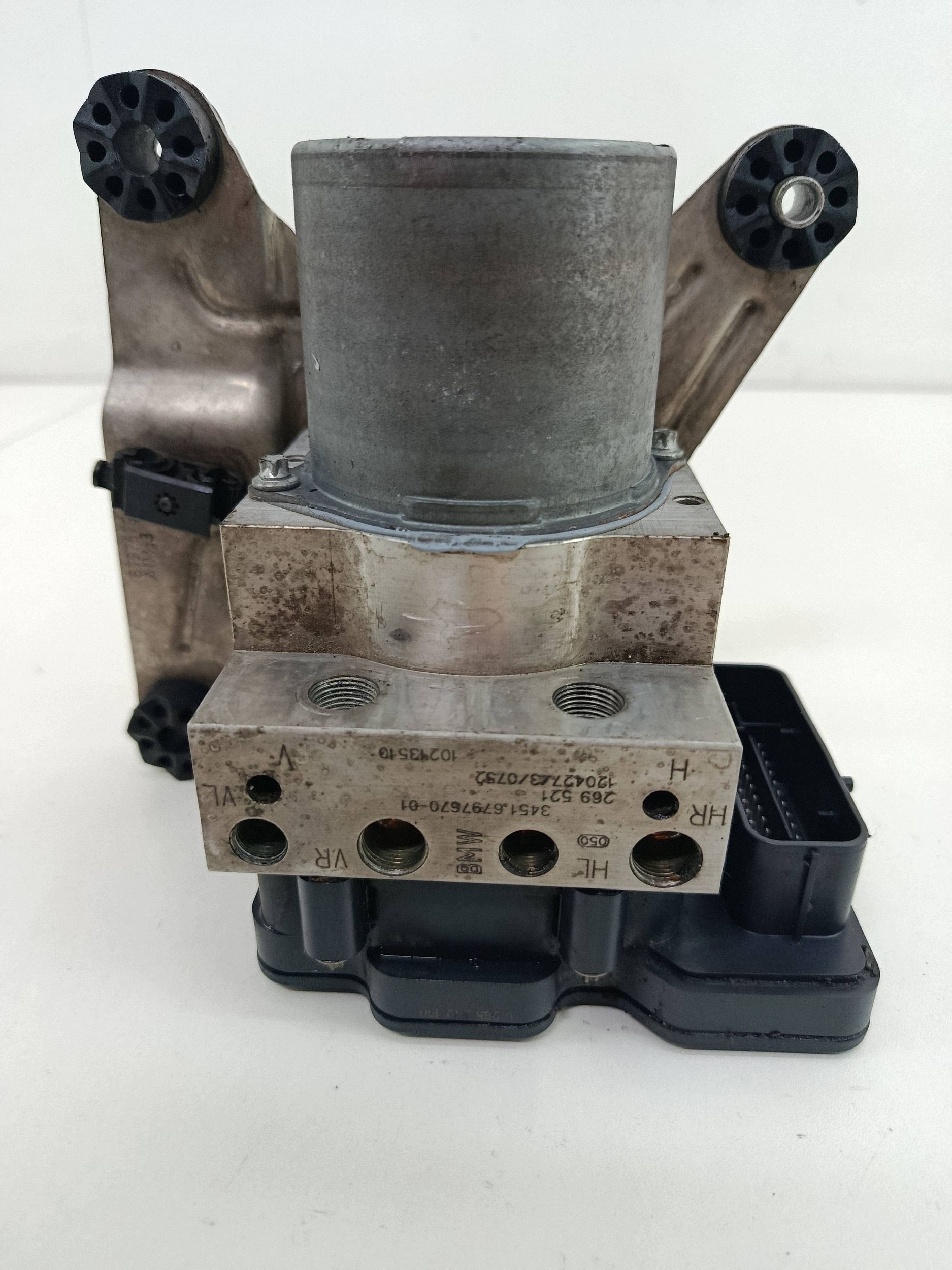 BMW 5 F10 F11 ABS-pomp 6797668 6797670 image 2