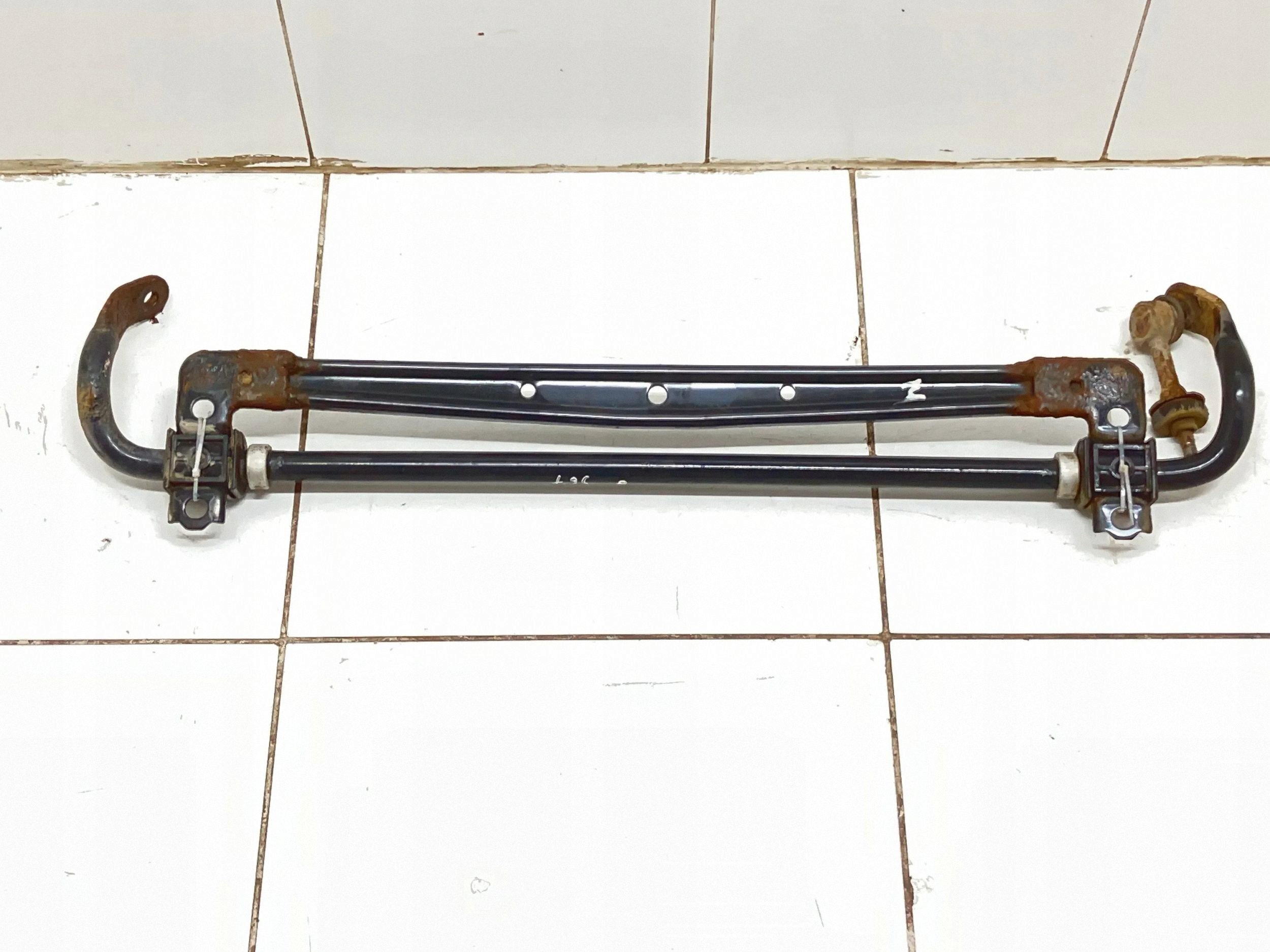 Stabilisator achter Toyota Auris E180 FRC73848 image 2