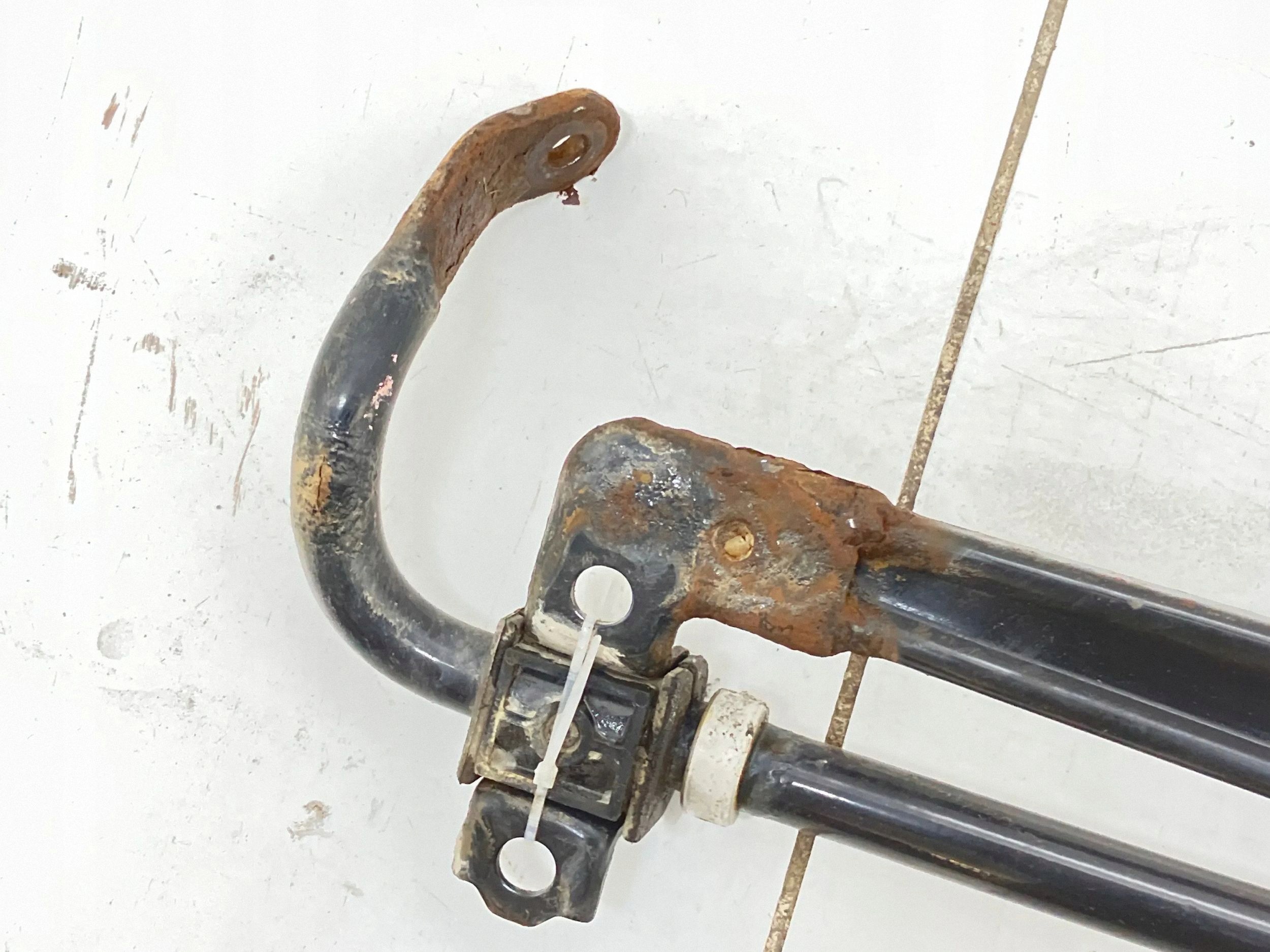 Stabilisator achter Toyota Auris E180 FRC73848 image 3