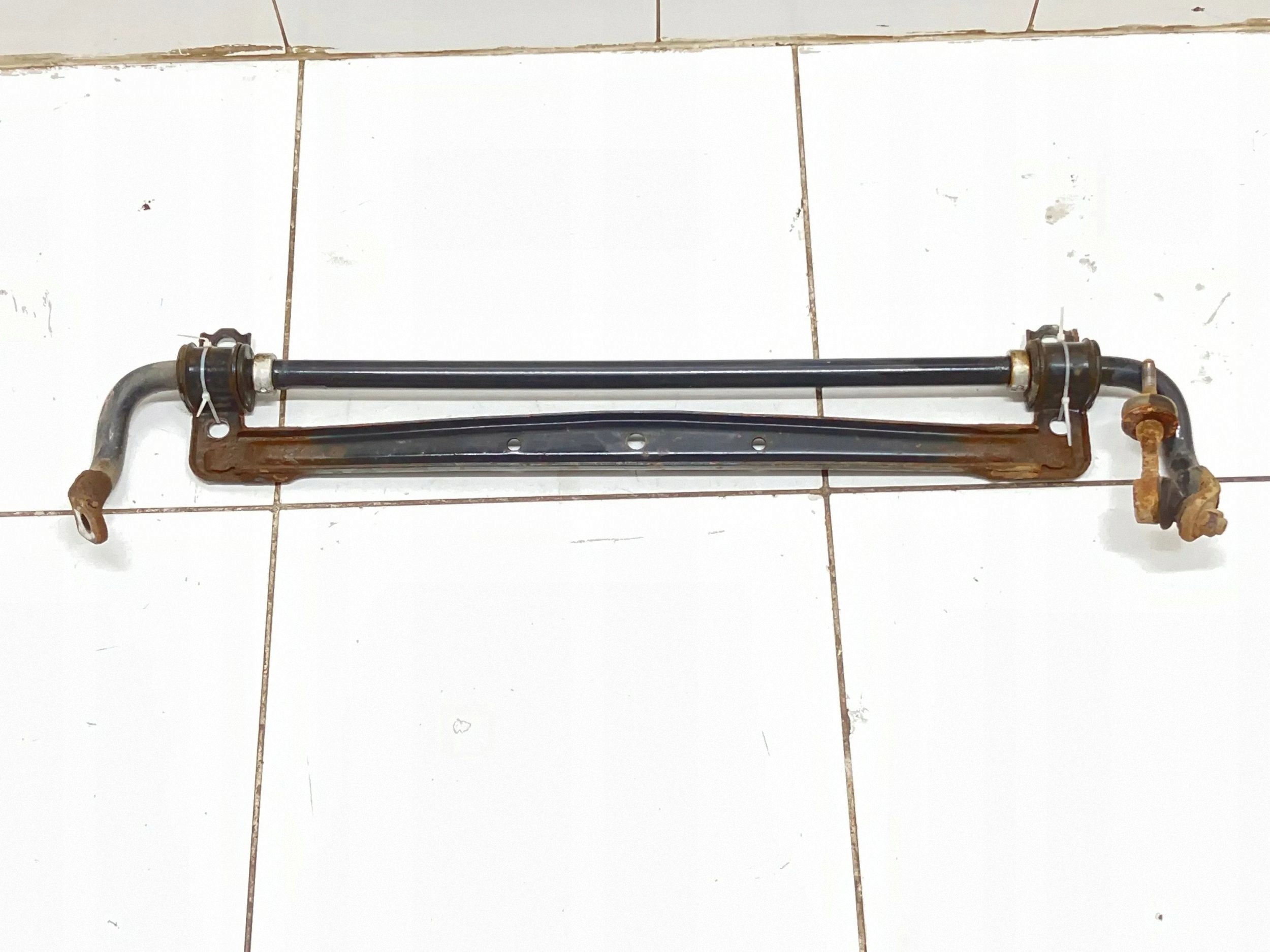 Stabilisator achter Toyota Auris E180 FRC73848 image 4