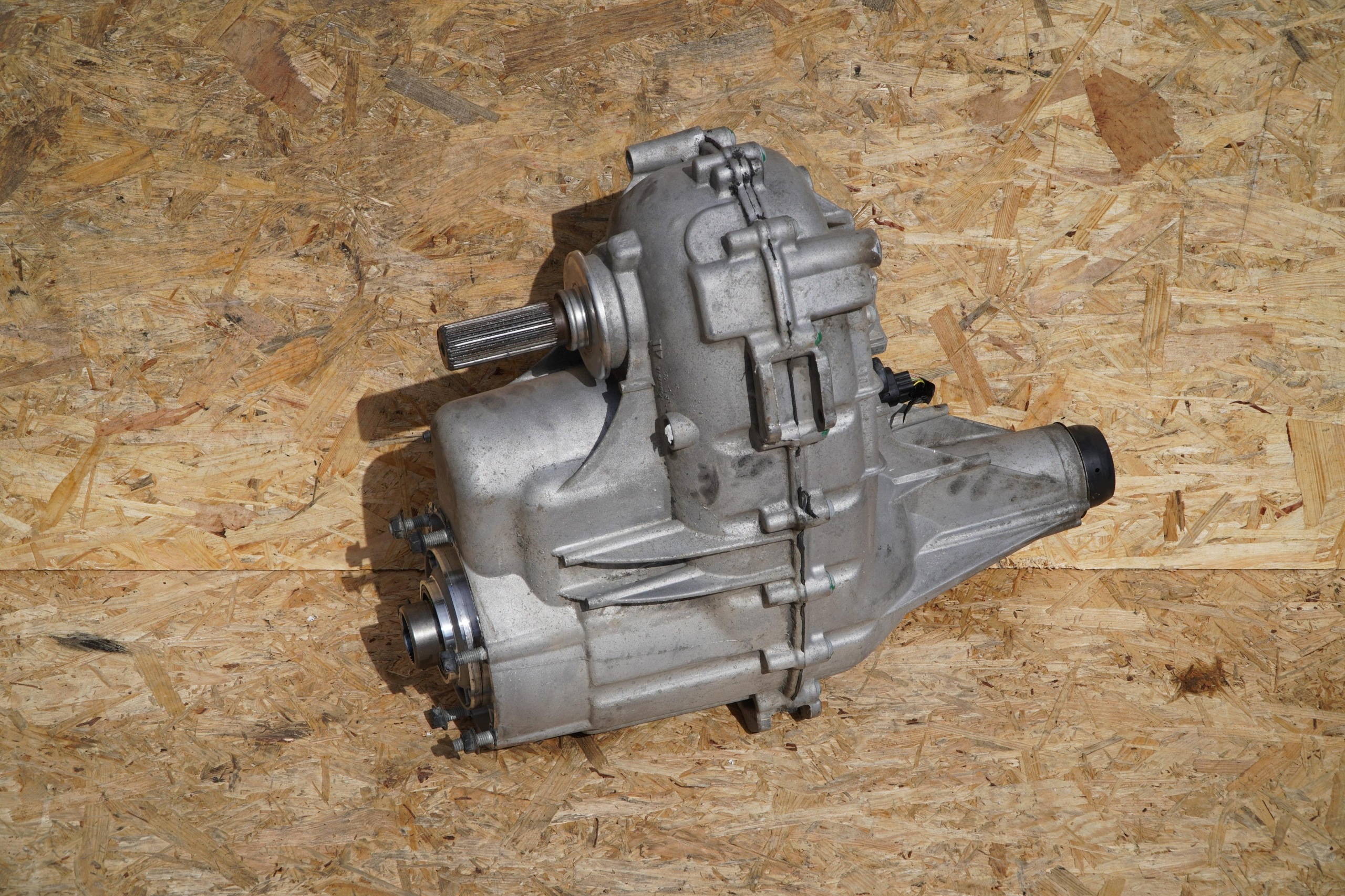 Reduktor 84862536 A98 Chevrolet Tahoe V gebraucht image 4
