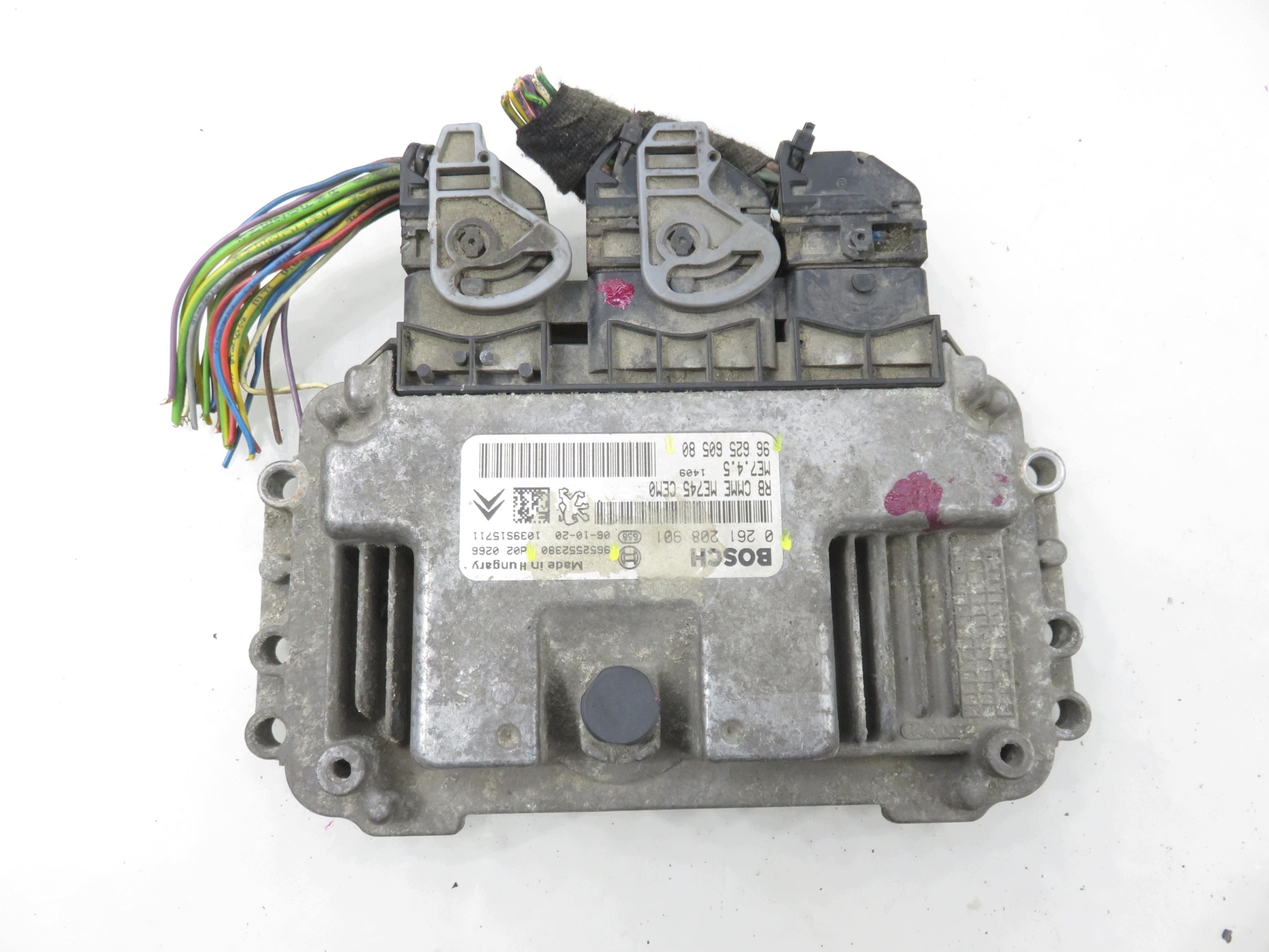 Ohjainyksikkö Peugeot 206 1.6 16V - NFU 9662560580