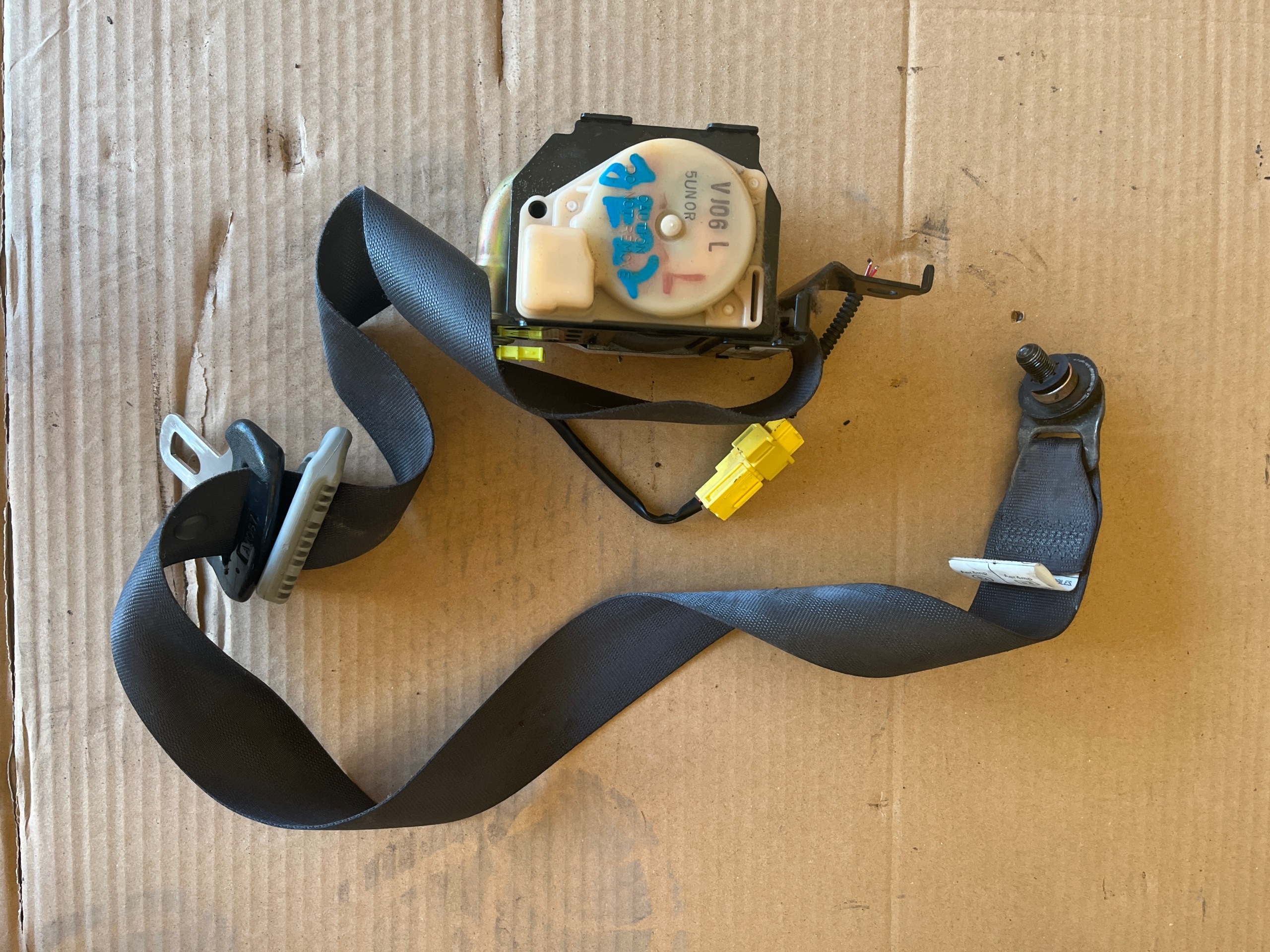 Vasen etuturvavyö Honda Jazz 2002-2005 image 2