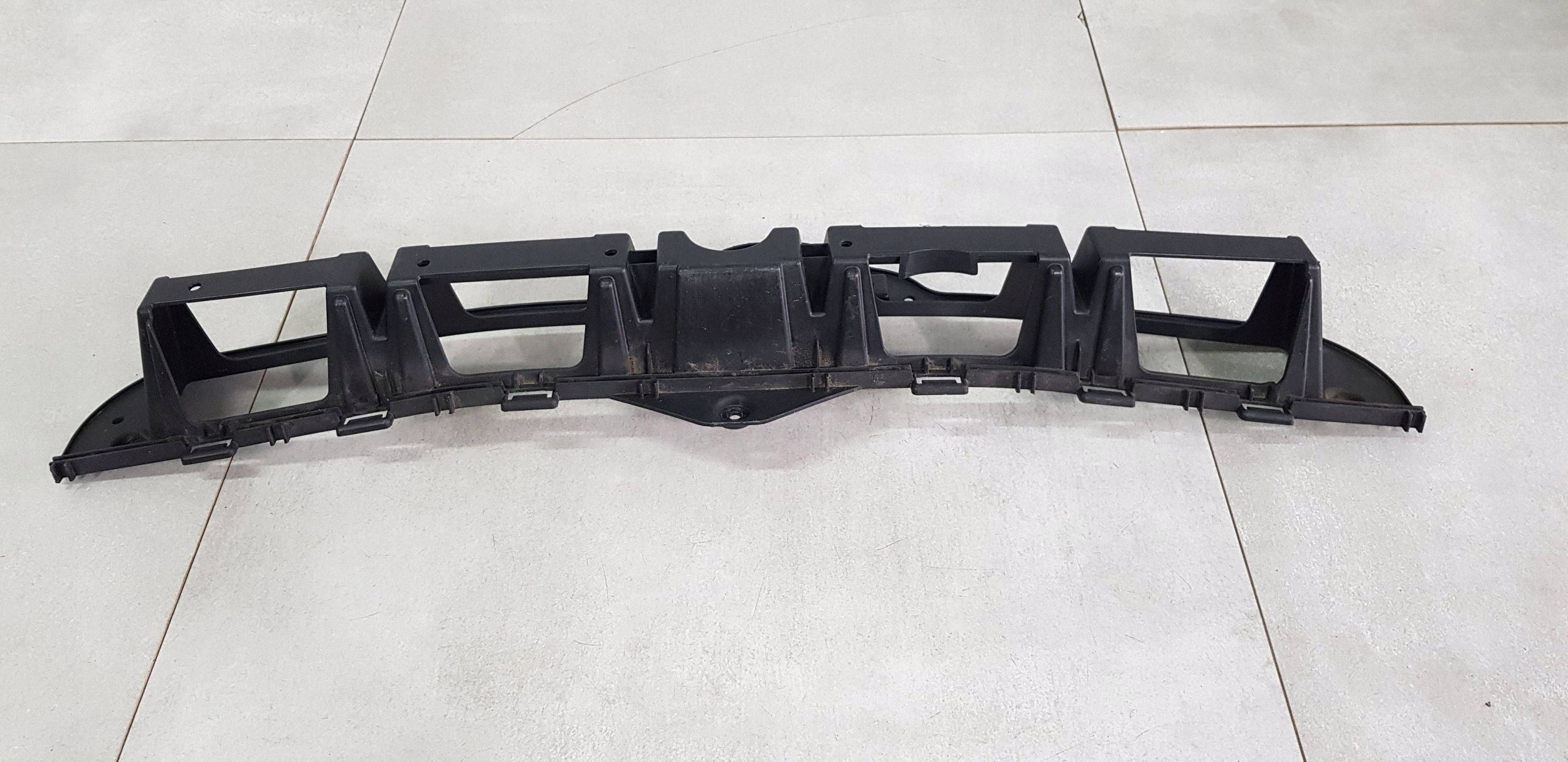 Ford B-Max Rear Bumper Bracket AV11-17B861-AC image 3