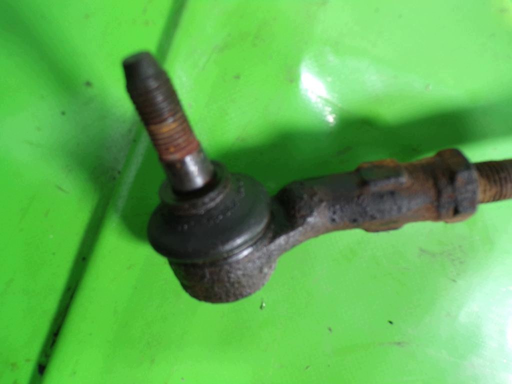 VW Golf III Lenkgetriebe OEM F-405843- image 3