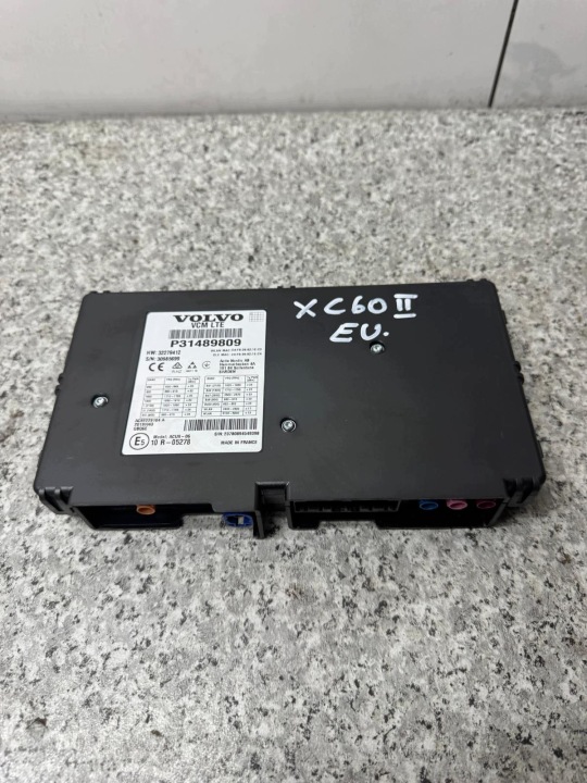 VCM LTE -ohjainmoduuli Volvo XC60 II 2017- 31489809