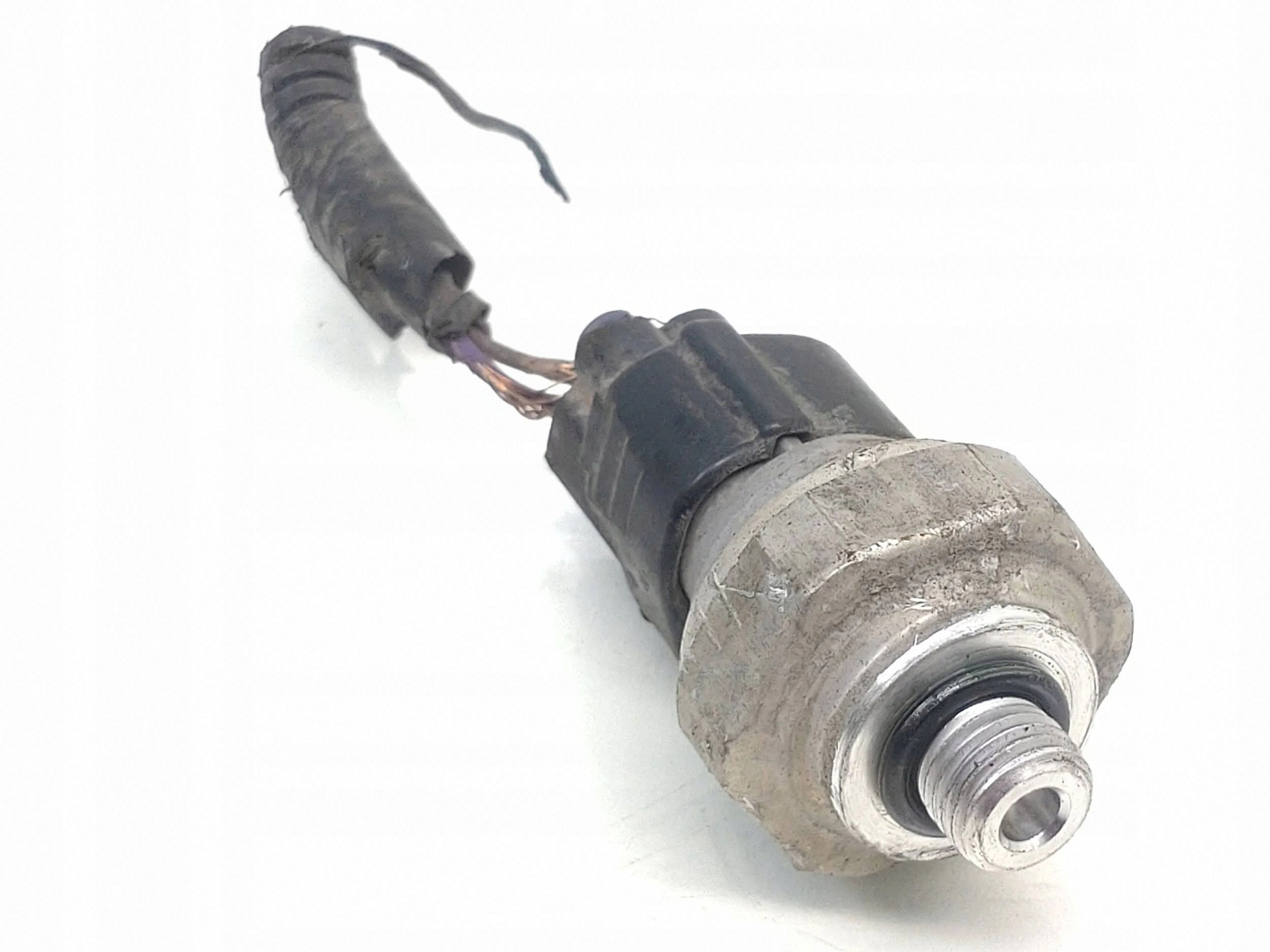 Toyota Aygo AB10 Öldrucksensor Hfc134q image 2