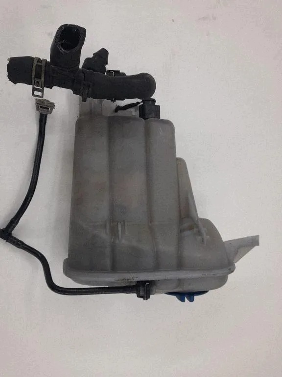 Bouchon vase d'expansion Audi A4 Allroad 8K01214030 image 3