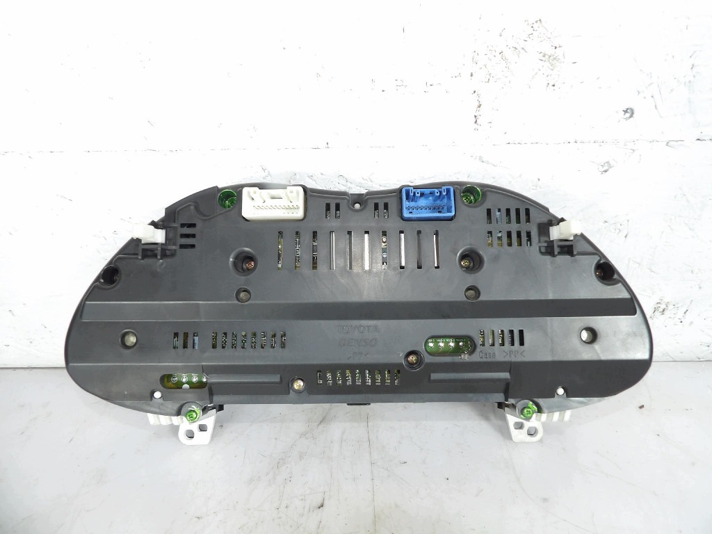 TOYOTA AVENSIS T25 2.0D4D LEVEL 83800-05630-H