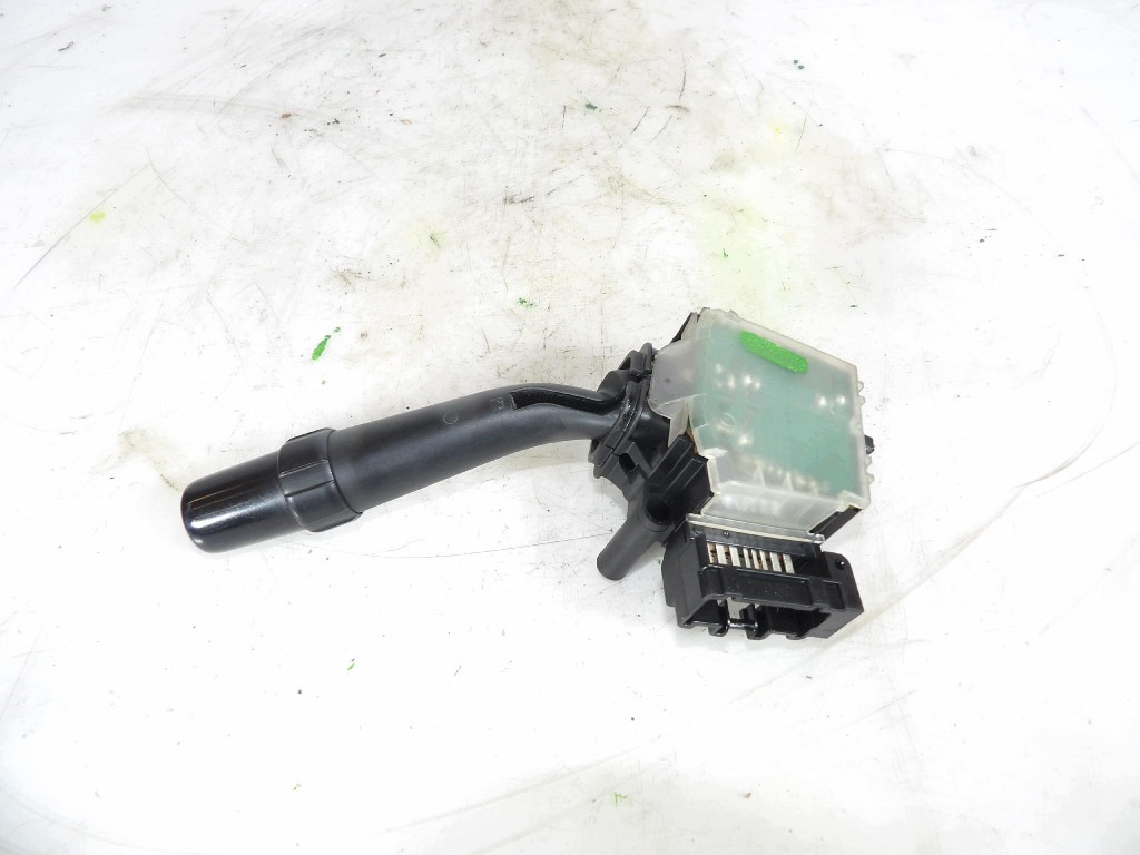 Toyota Avensis T25 Wischerhebel 84652-05160 image 3