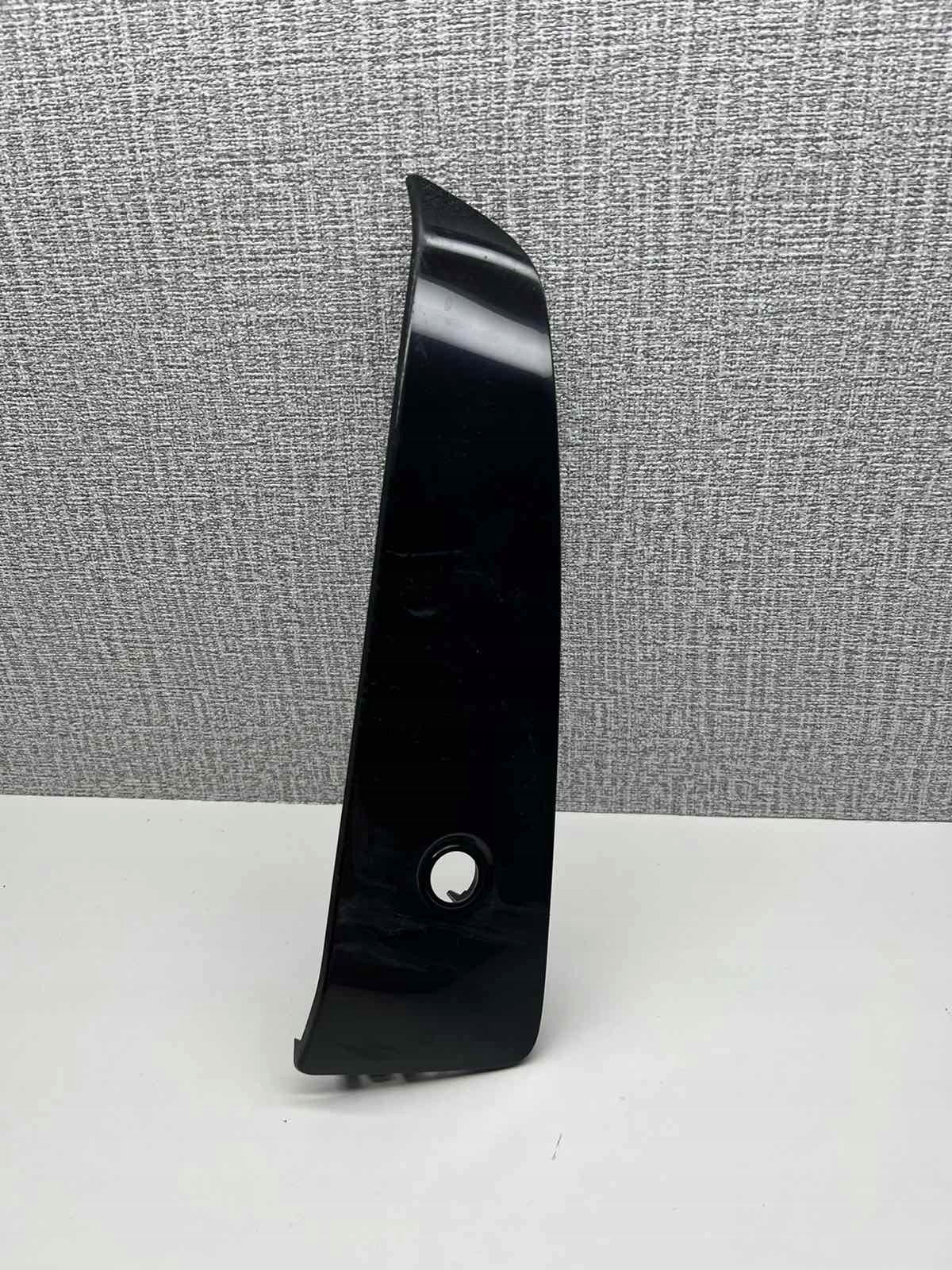 BMW X3 G45 Achterbumper Lijst Rechts image 2