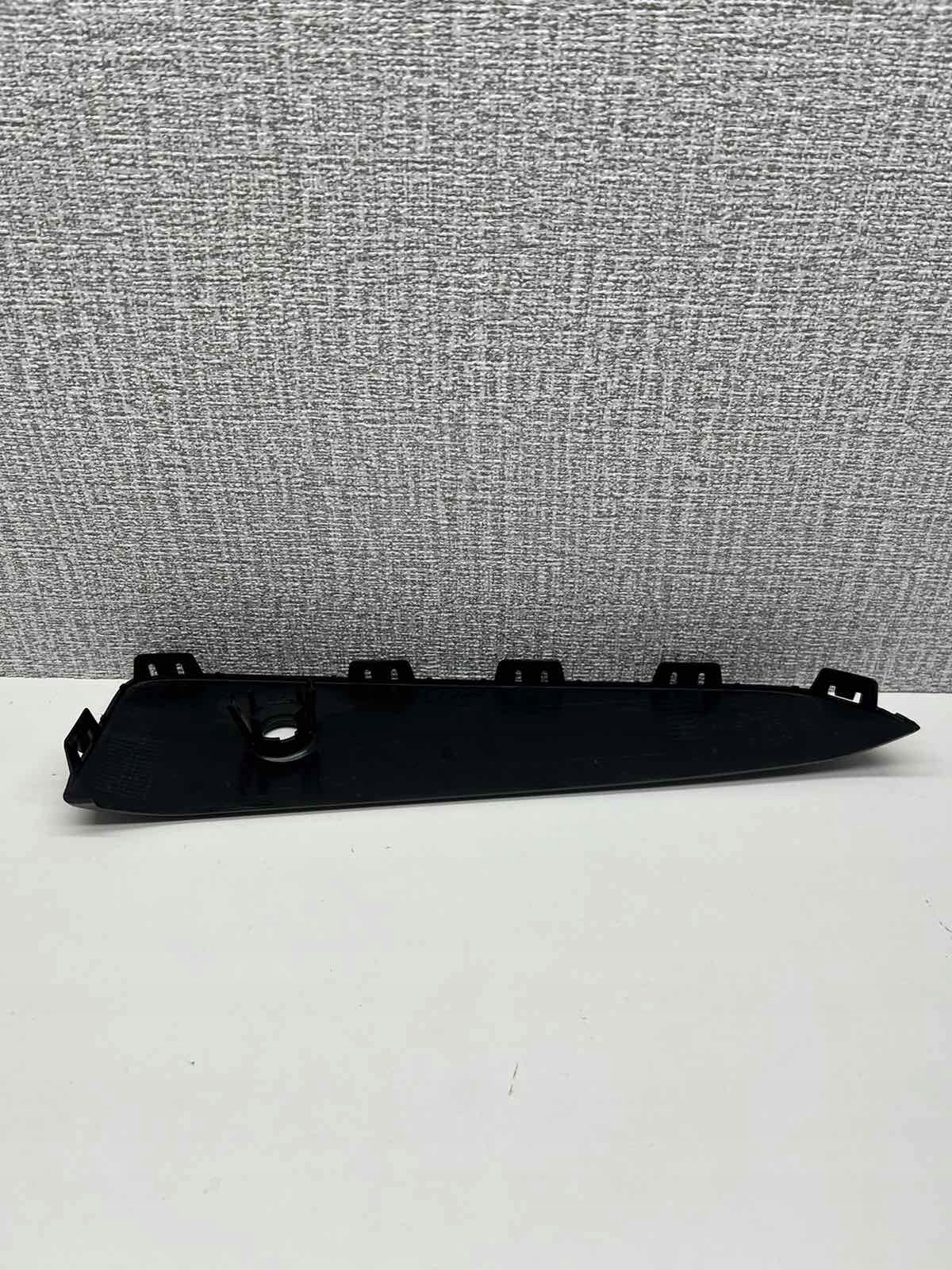 BMW X3 G45 Achterbumper Lijst Rechts image 8