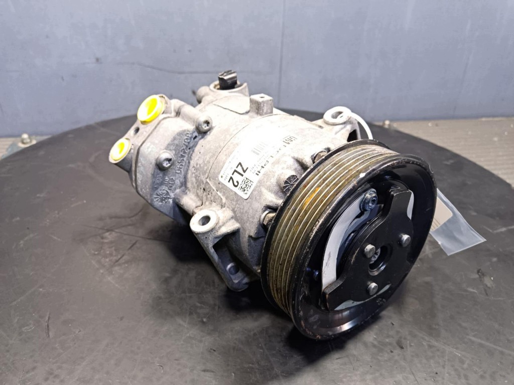 Opel Meriva B 1.4T A/C Compressor W-31784- image 2