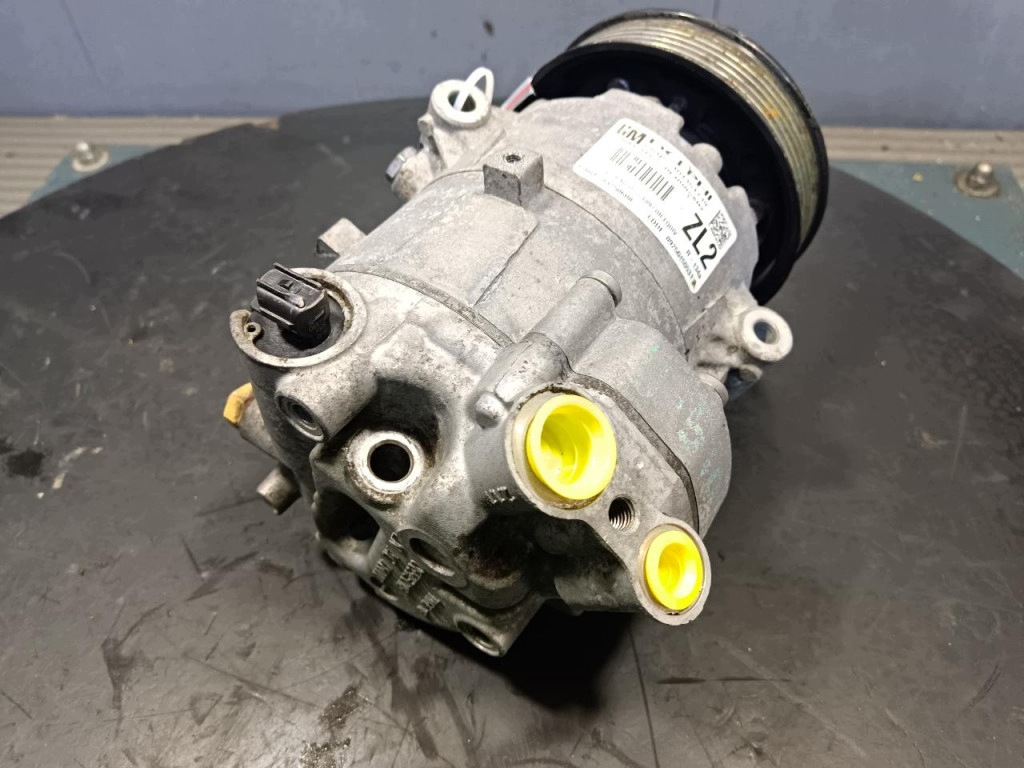 Opel Meriva B 1.4T A/C Compressor W-31784- image 3