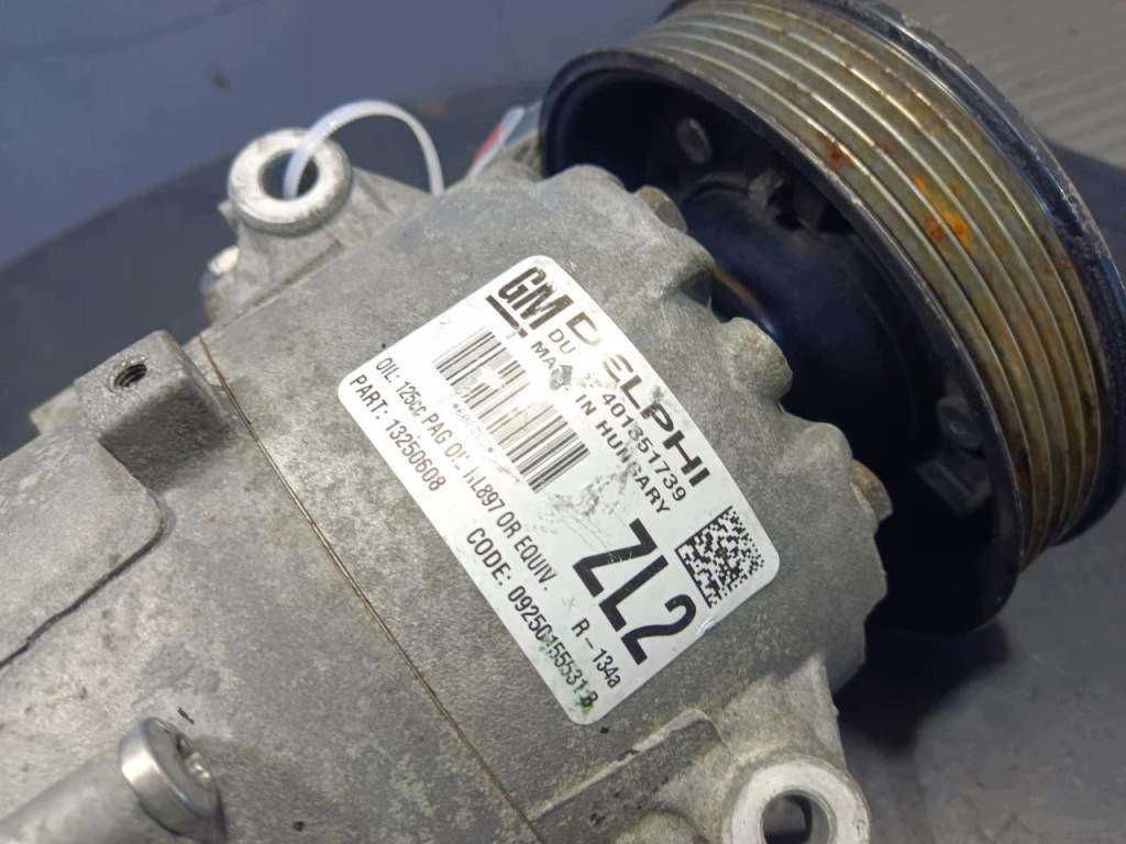 Opel Meriva B 1.4T A/C Compressor W-31784- image 5