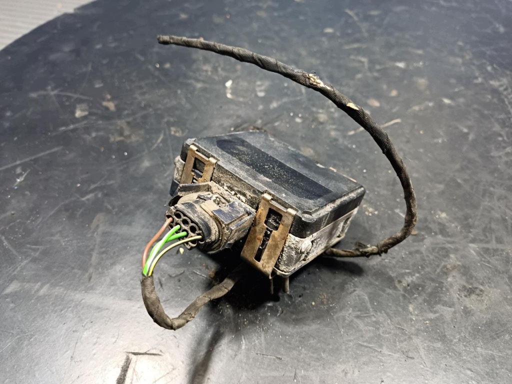 Capteur radar Distronic Sprinter 906 W-31701- image 3
