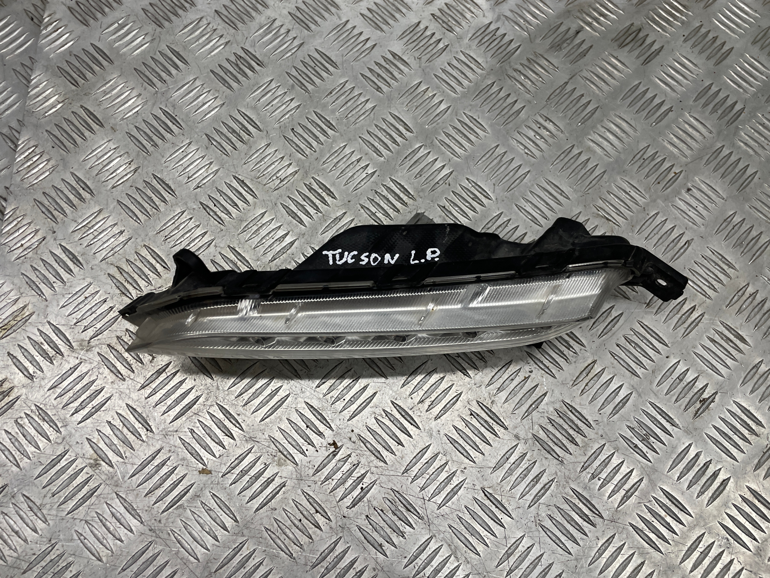 Farol DRL Esquerdo Hyundai Tucson III 15- OEM 8675465346 image 3