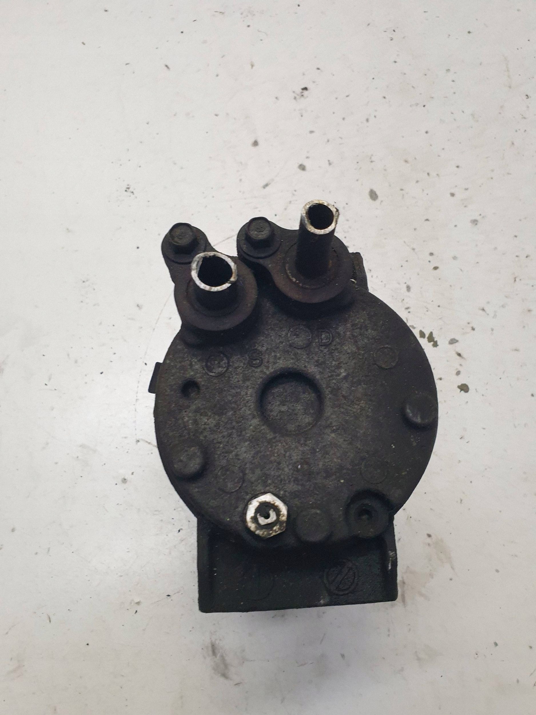 A/C Compressor Volvo V70 II 2.4 Diesel TRZ5171 image 8