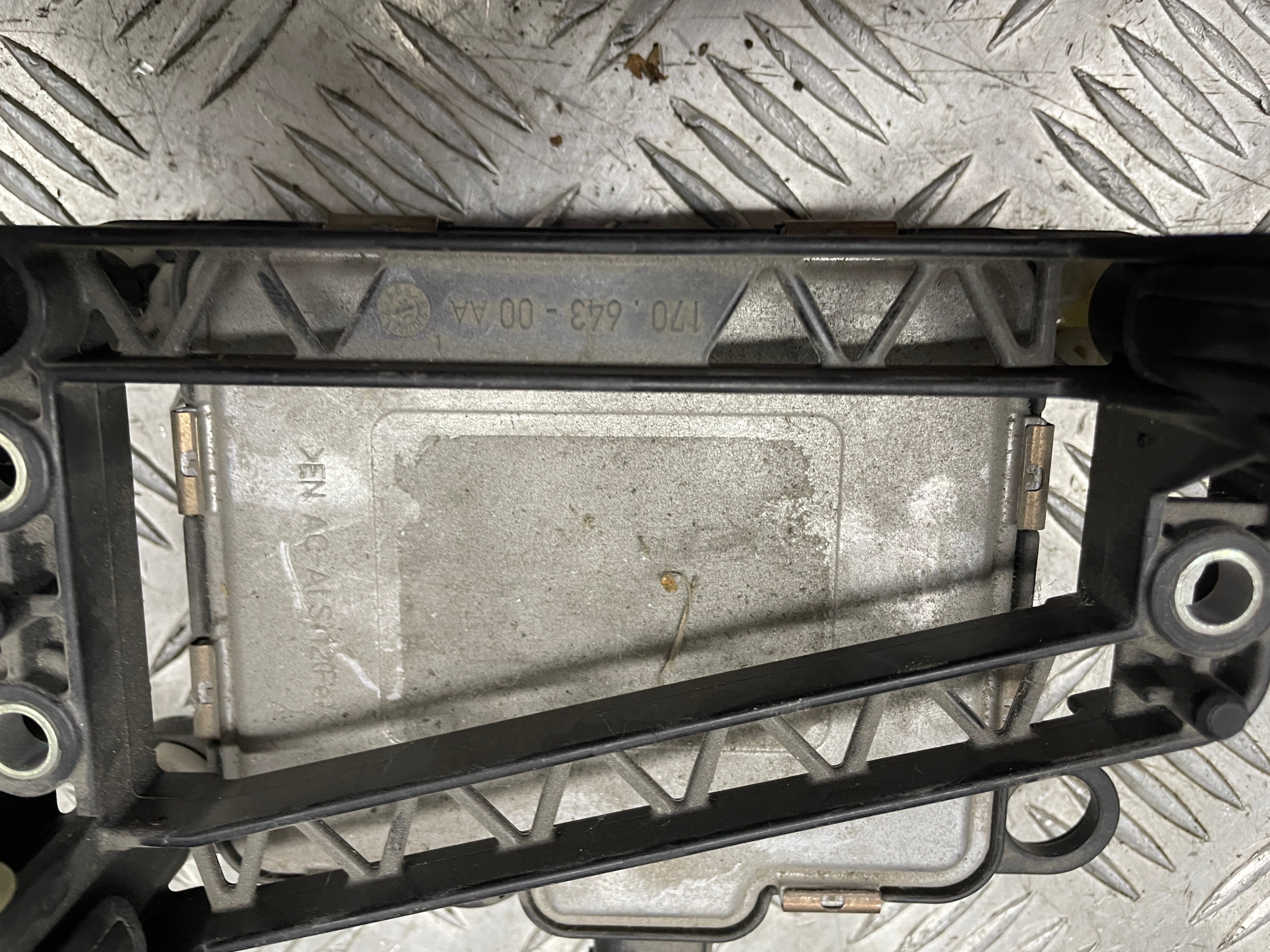 Capteur radar PEUGEOT 3008 567435624 image 5