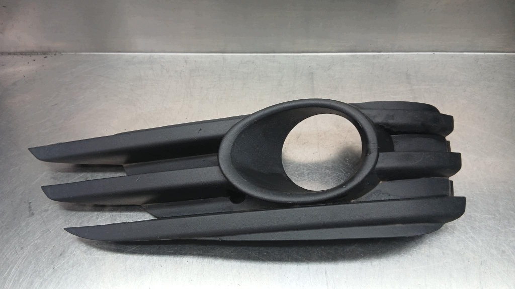 Rejilla Parachoques Opel Vectra C 13182925 image 3